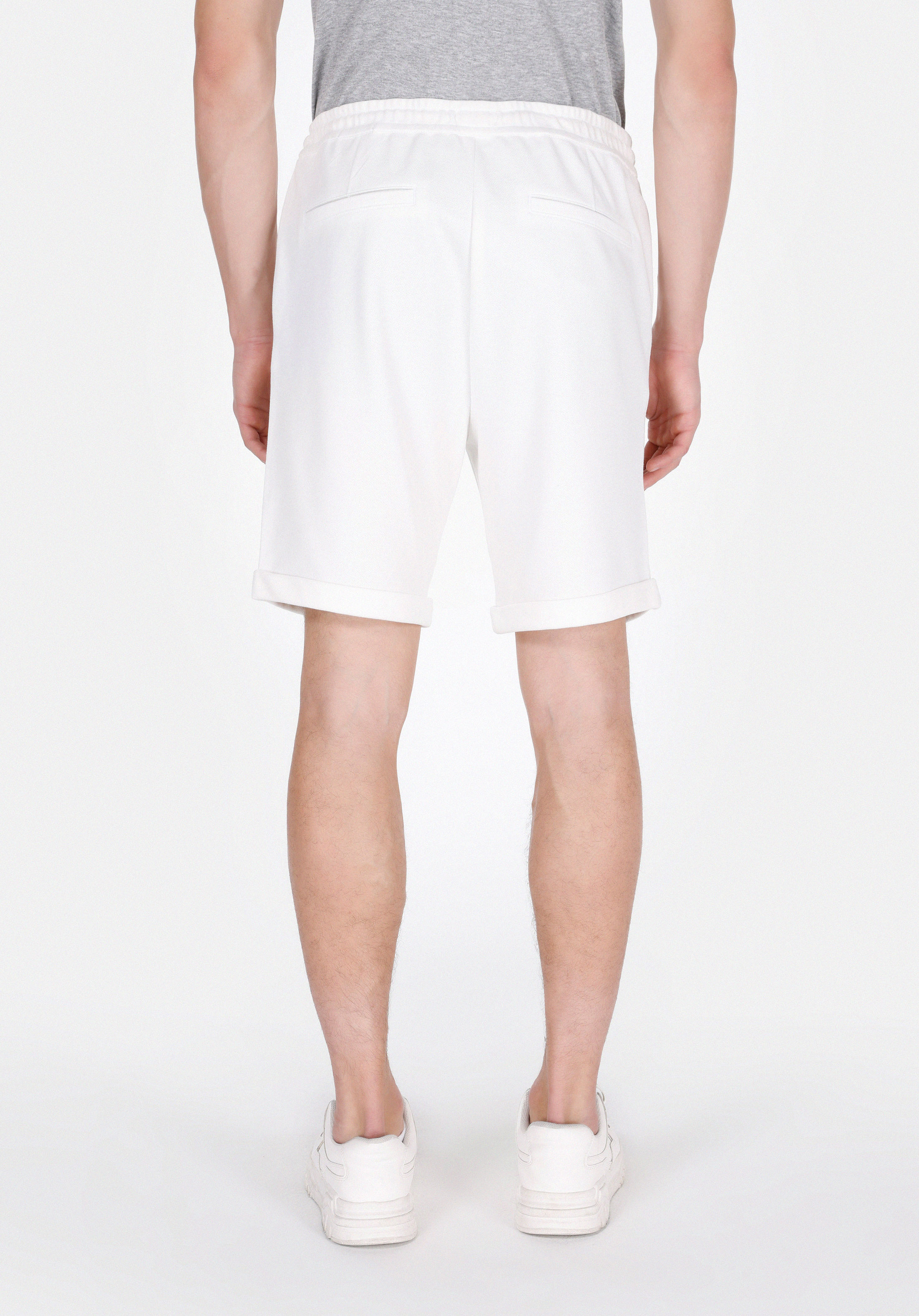 Показати інформацію про Шорти Чоловічі Білі  Cl1074527