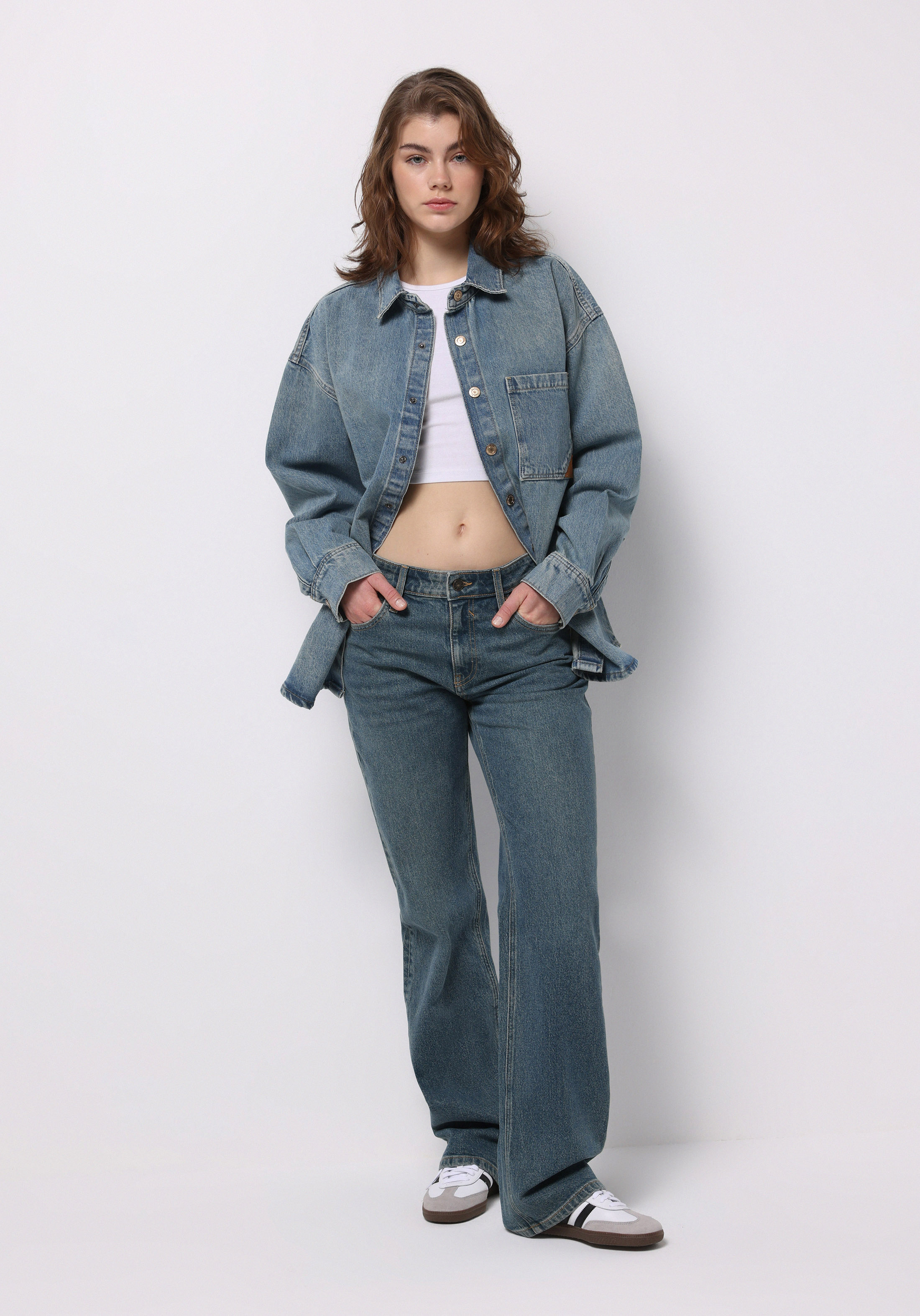 Показати інформацію про Джинси Жіночі Блакитні Прямого Крою Cl1077128