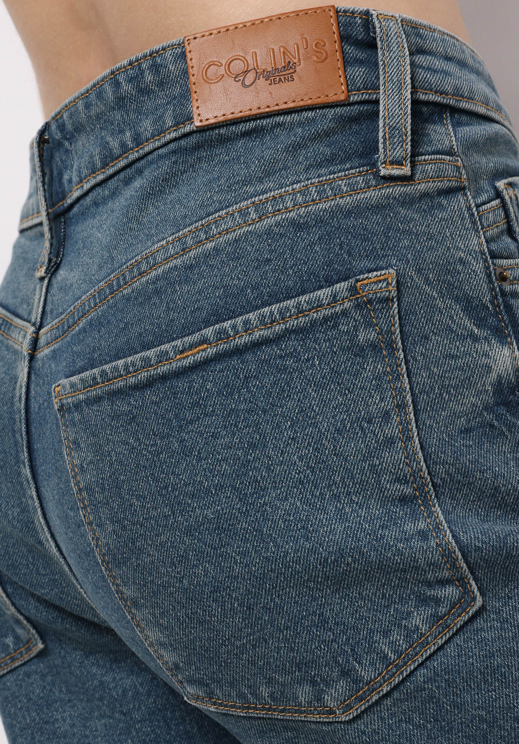 Показати інформацію про Джинси Жіночі Блакитні Прямого Крою Cl1077128