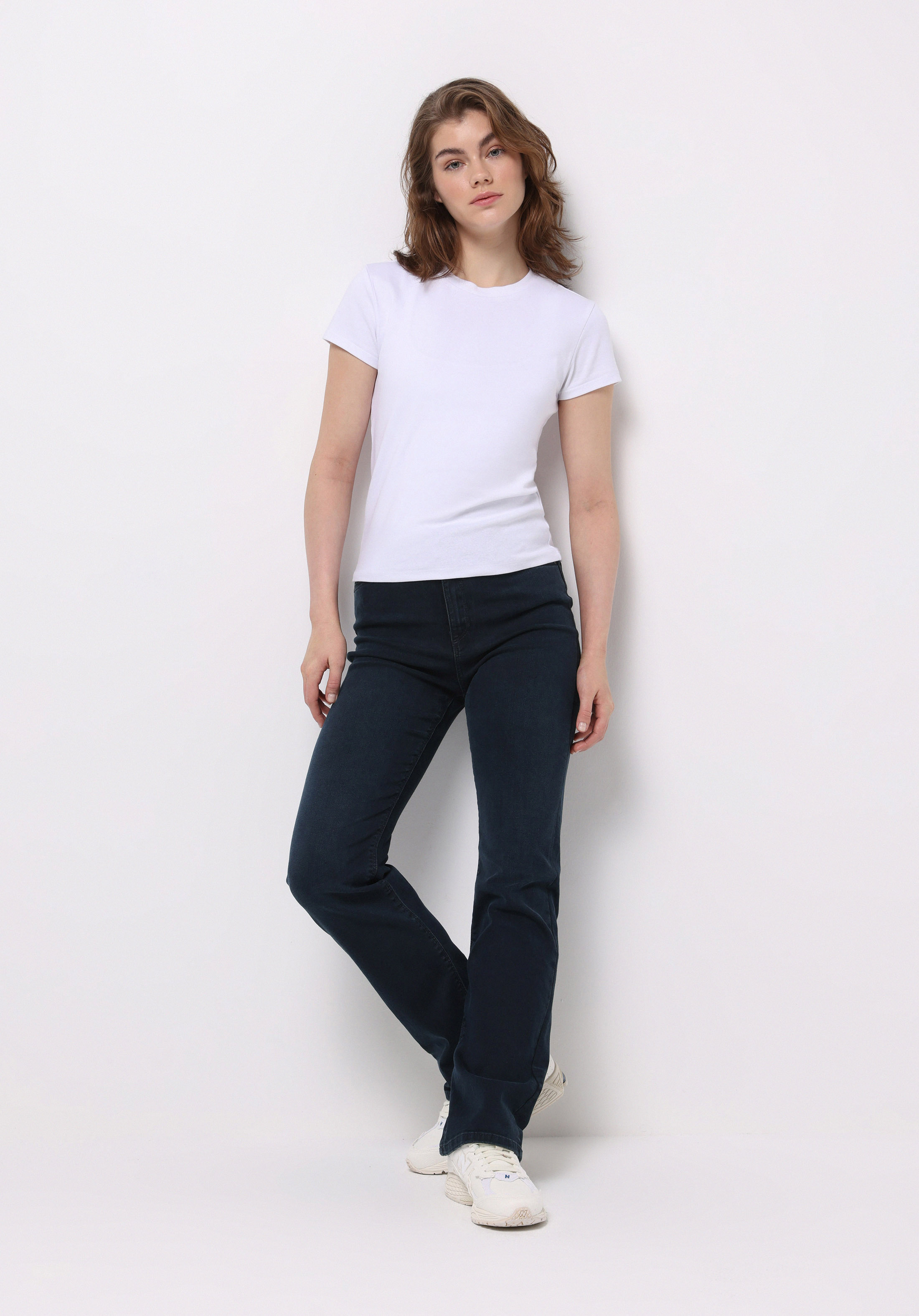 Показати інформацію про 792 Mila Джинси Жіночі  Класичного Крою Cl1077134