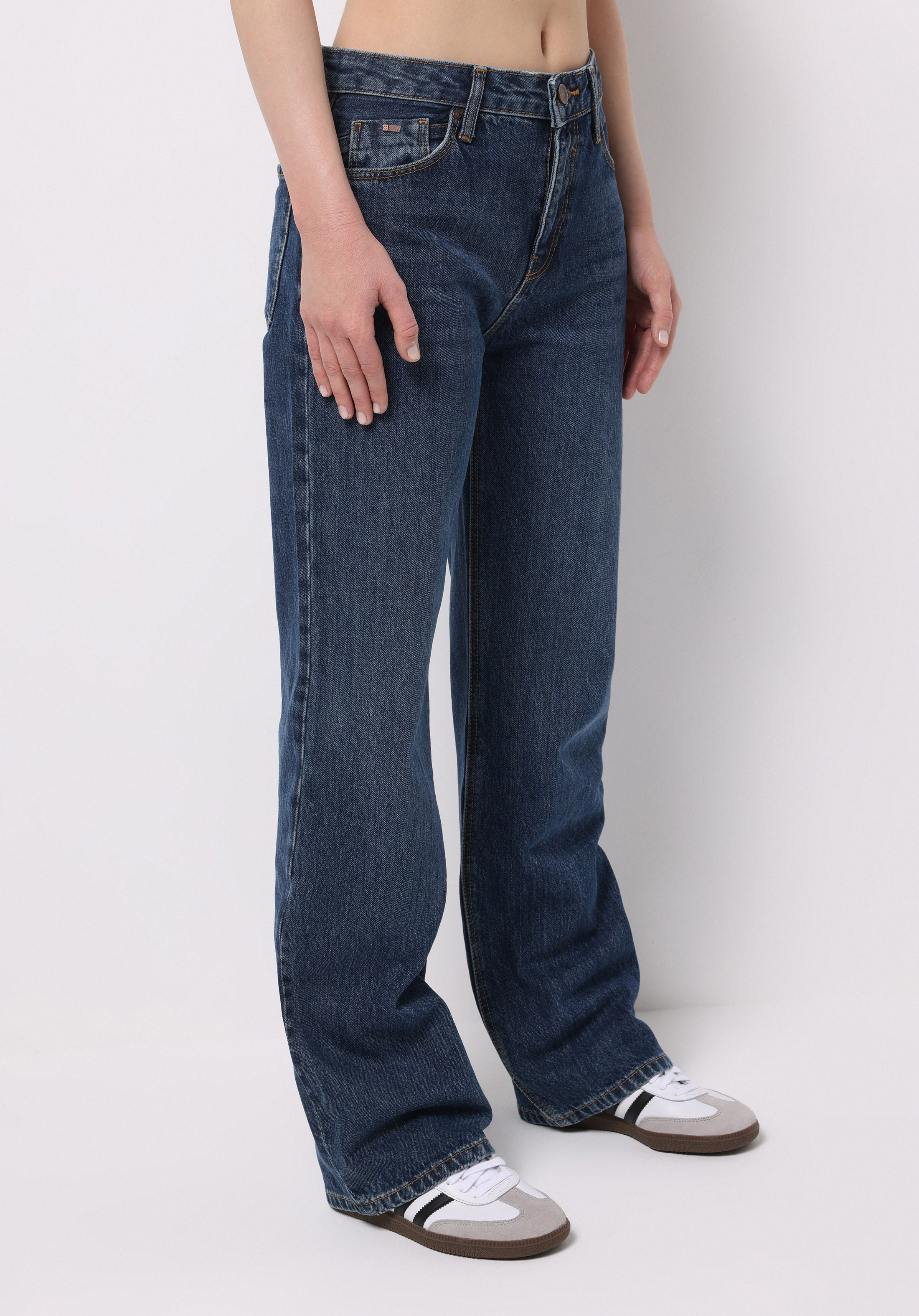 Показати інформацію про Джинси Жіночі Блакитні Прямого Крою Cl1077321