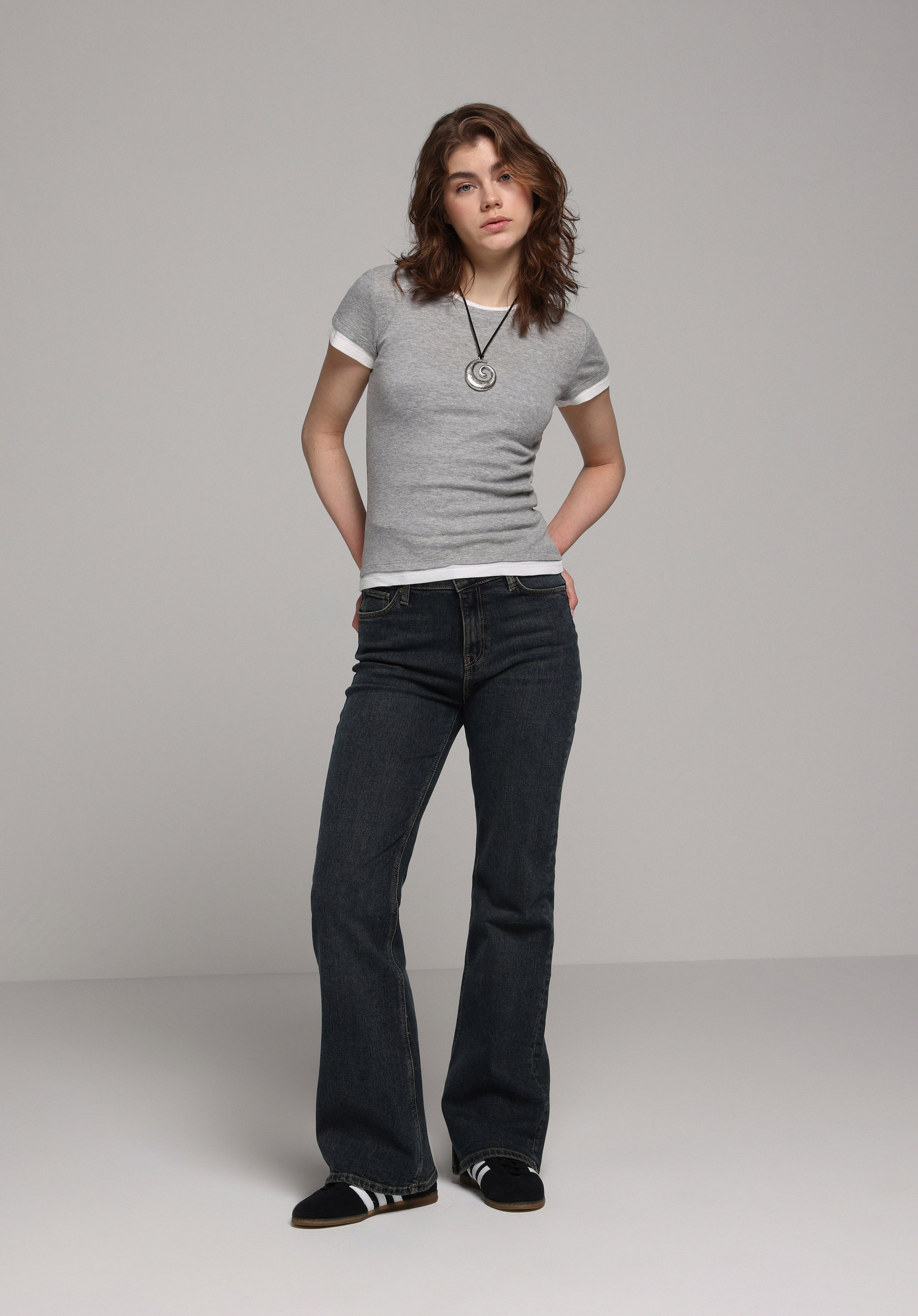 Показати інформацію про Светр Із Коротким Рукавом Жіночий Сірий  Cl1077970