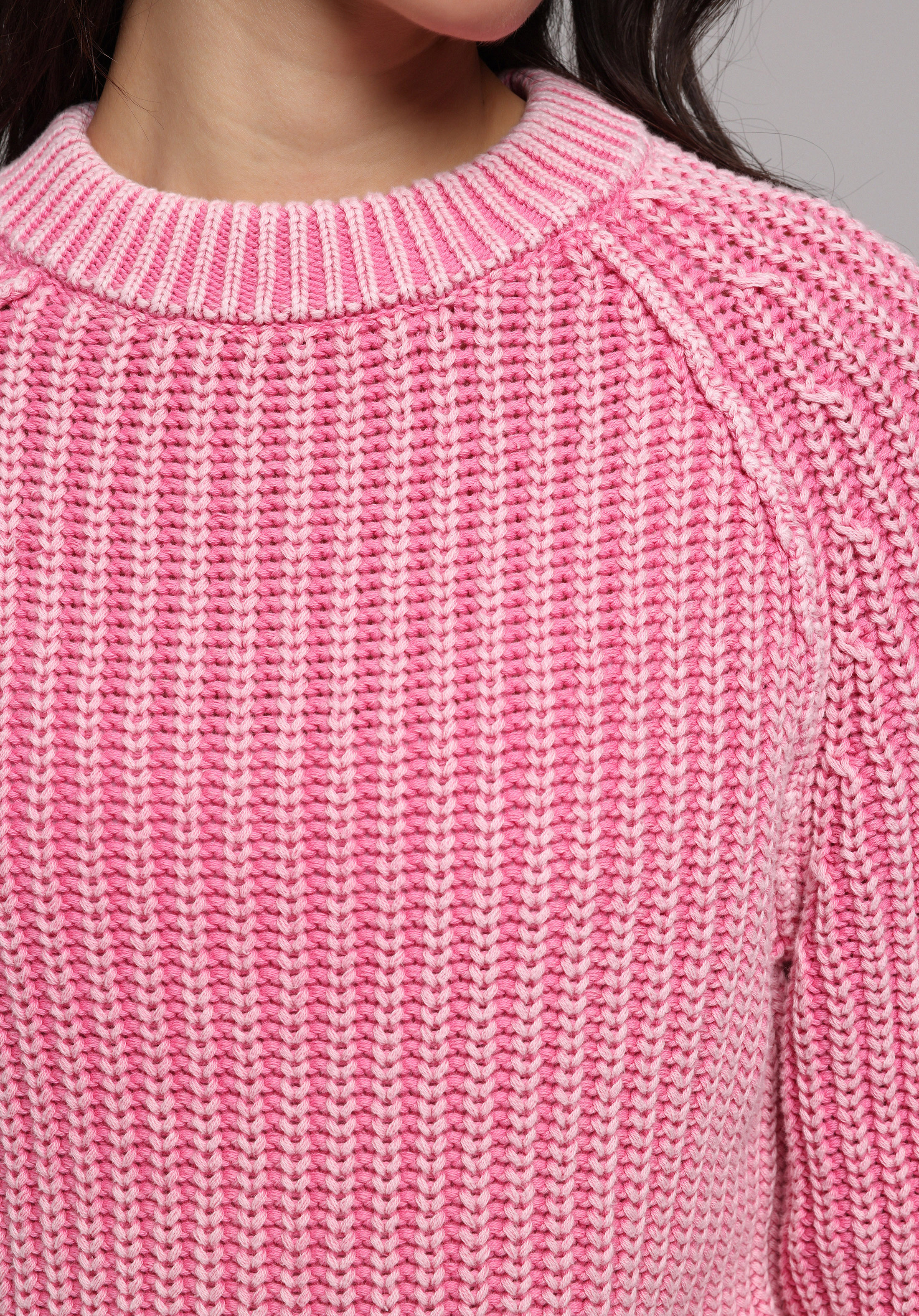 Показати інформацію про Светр Жіночий Рожевий  Cl1077653