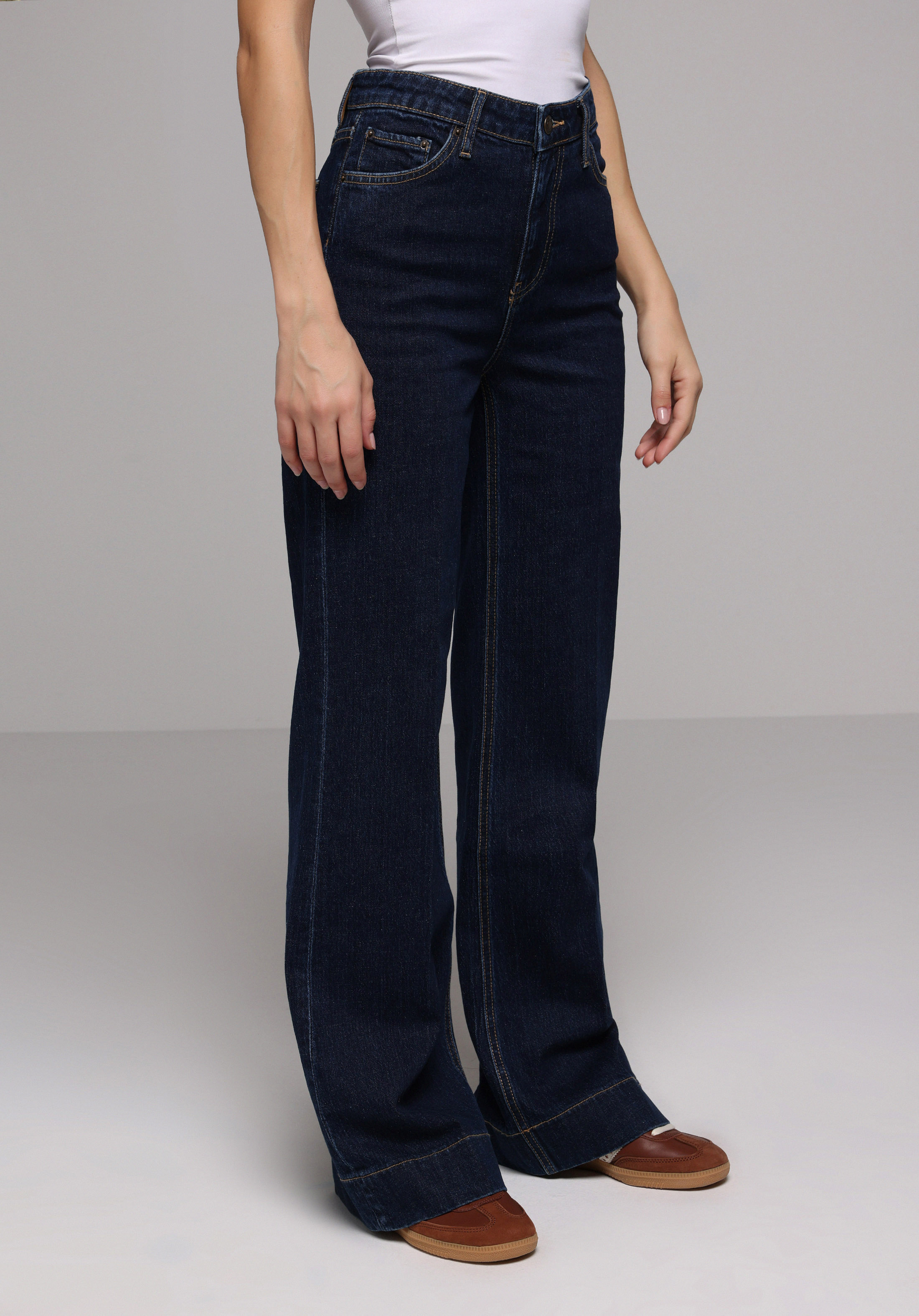 Показати інформацію про 793 Monica Джинси Жіночі  Класичного Крою Cl1078205