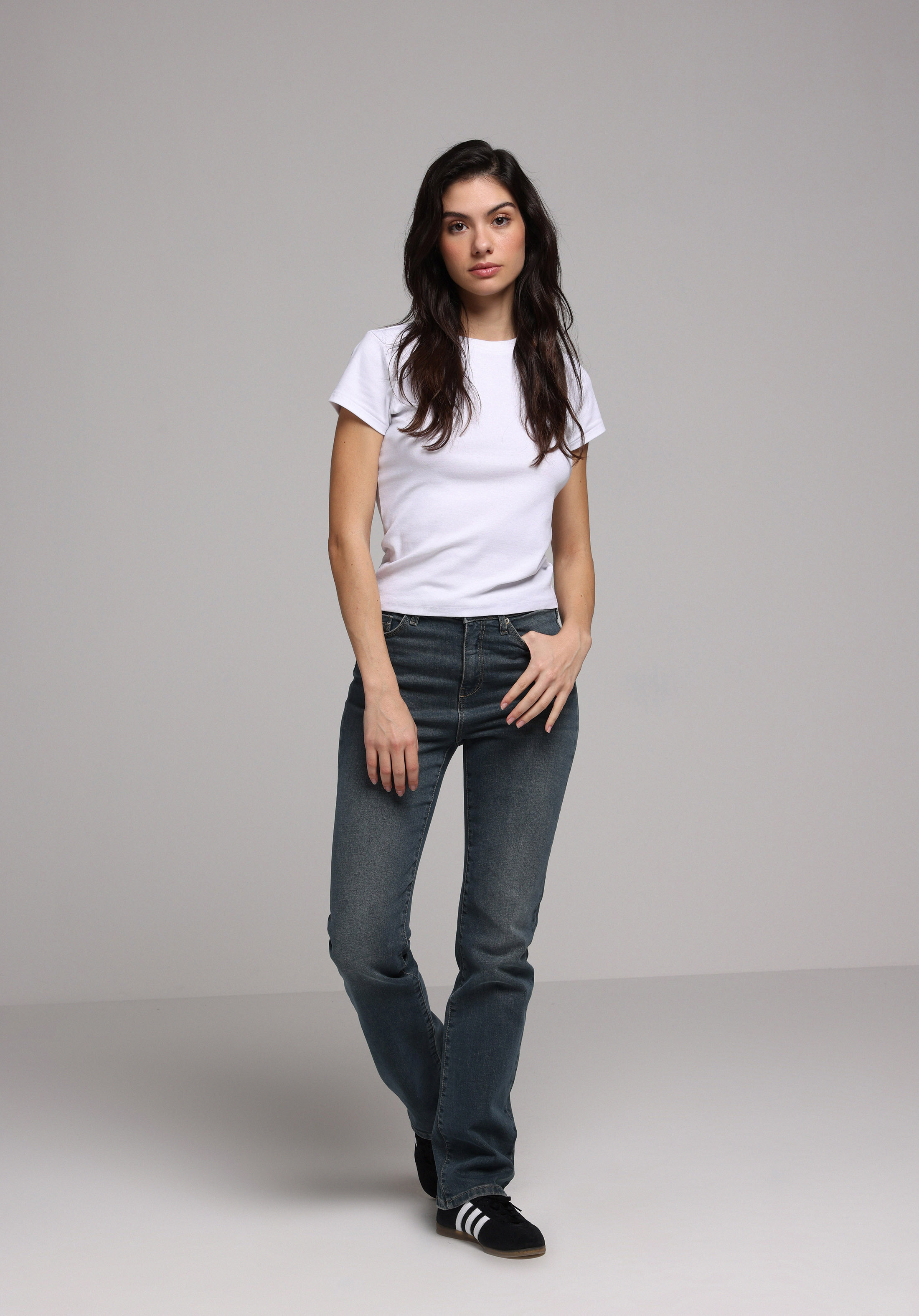 Показати інформацію про 792 Mila Джинси Жіночі Зелені Класичного Крою Cl1078990