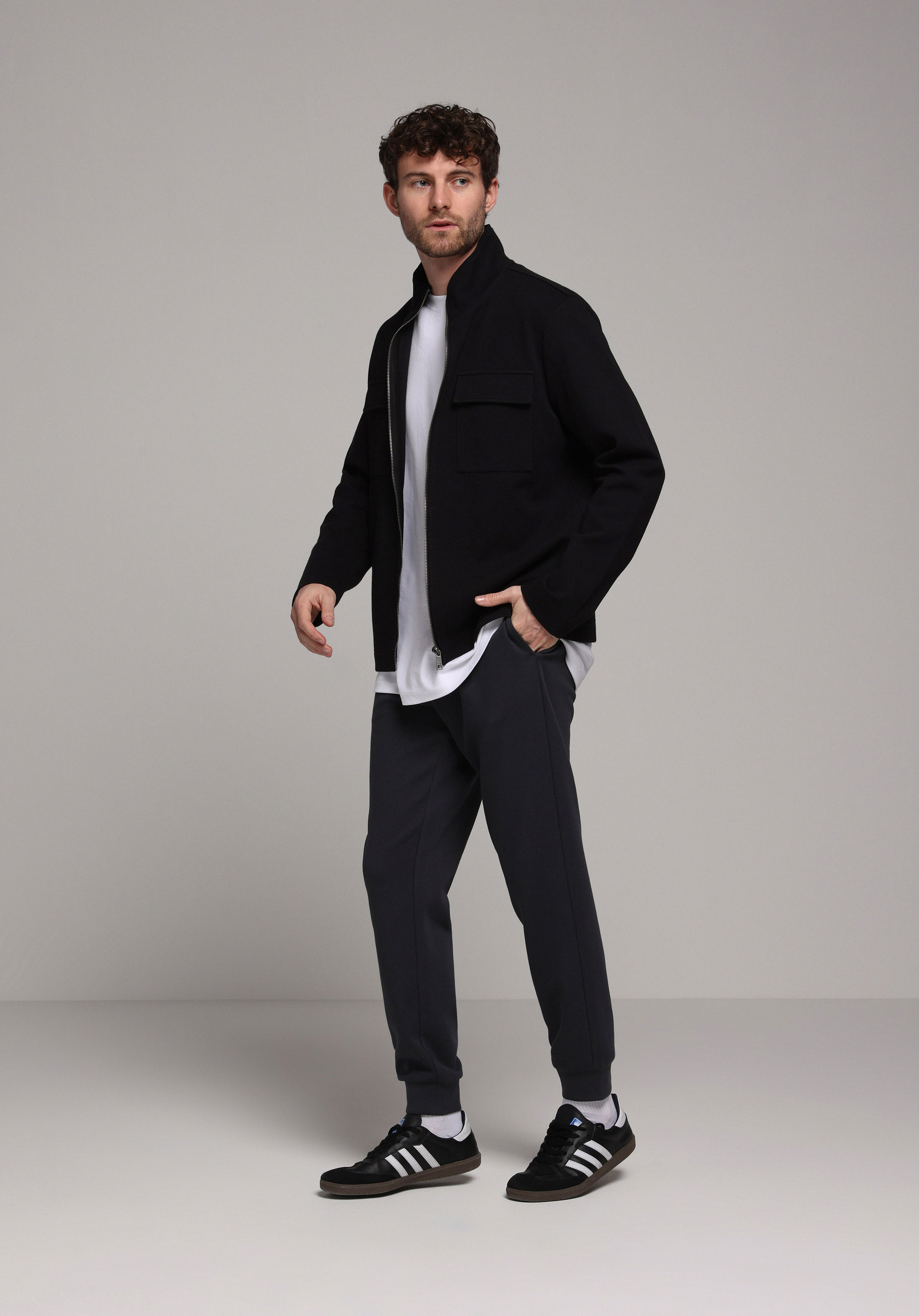 Показати інформацію про Піджак Чоловічий Чорний  Cl1078083