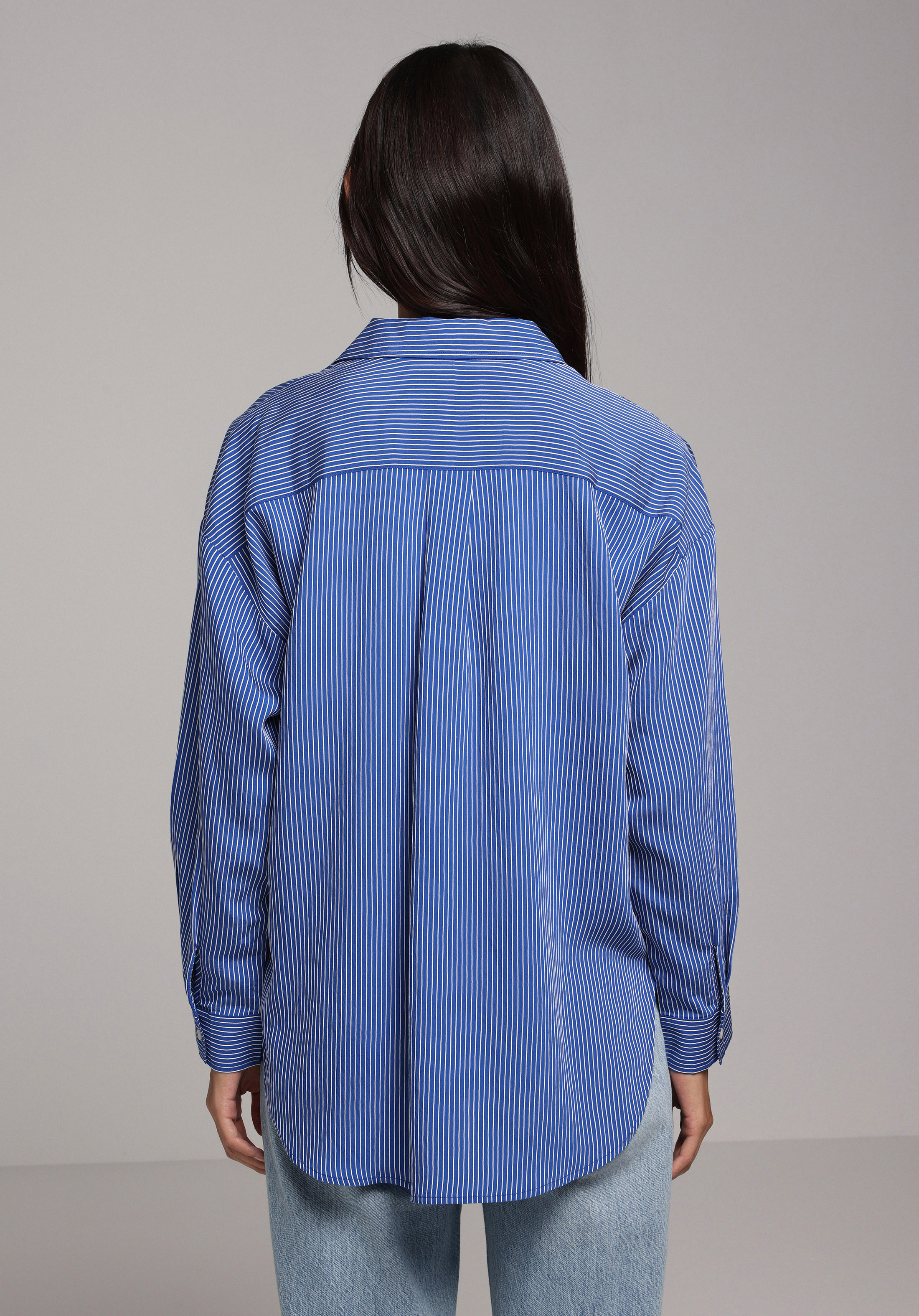 Показати інформацію про Сорочка З Довгим Рукавом Жіноча Блакитна  Cl1078109