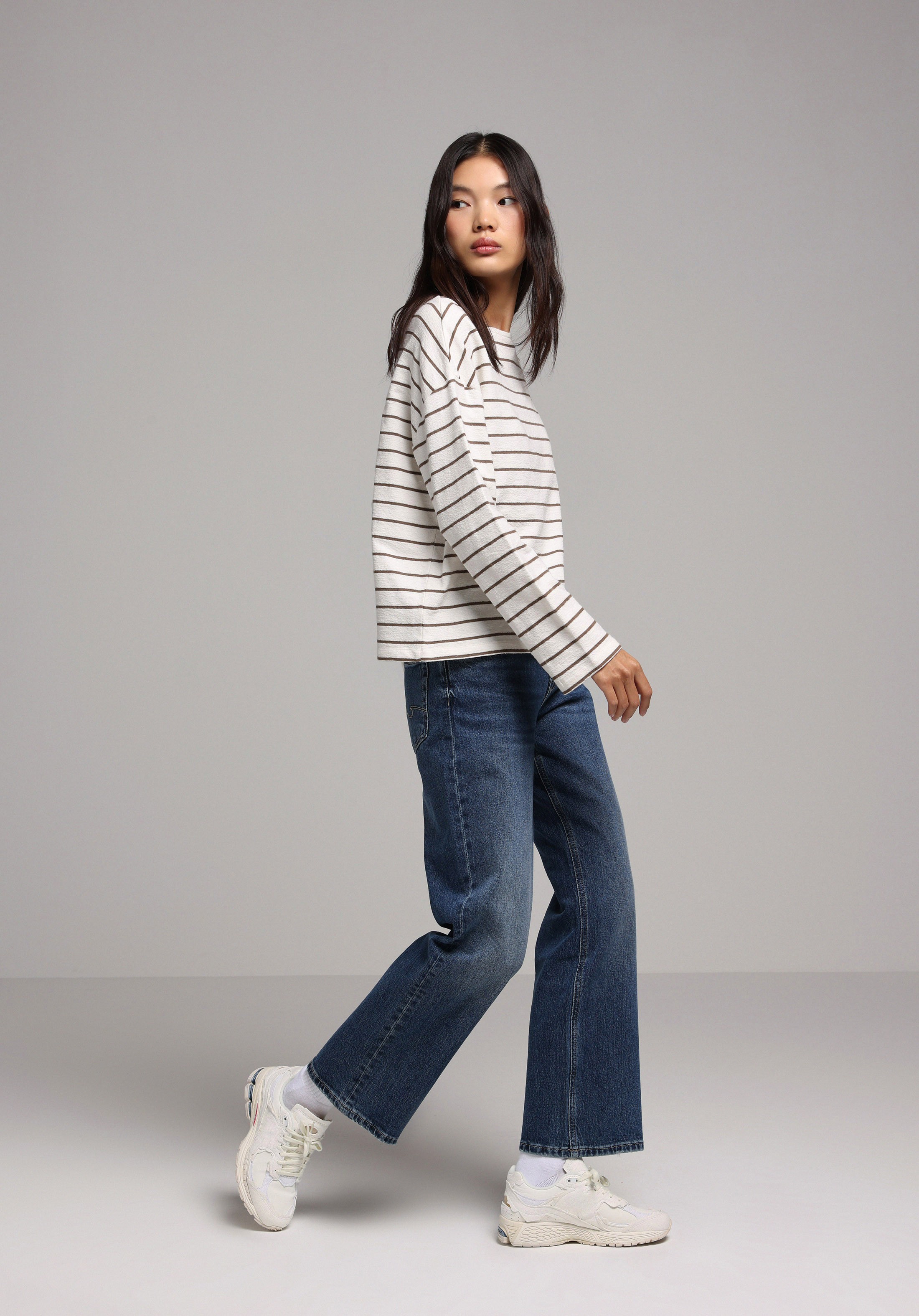 Показати інформацію про Пуловер Жіночий Коричневий  Cl1078235