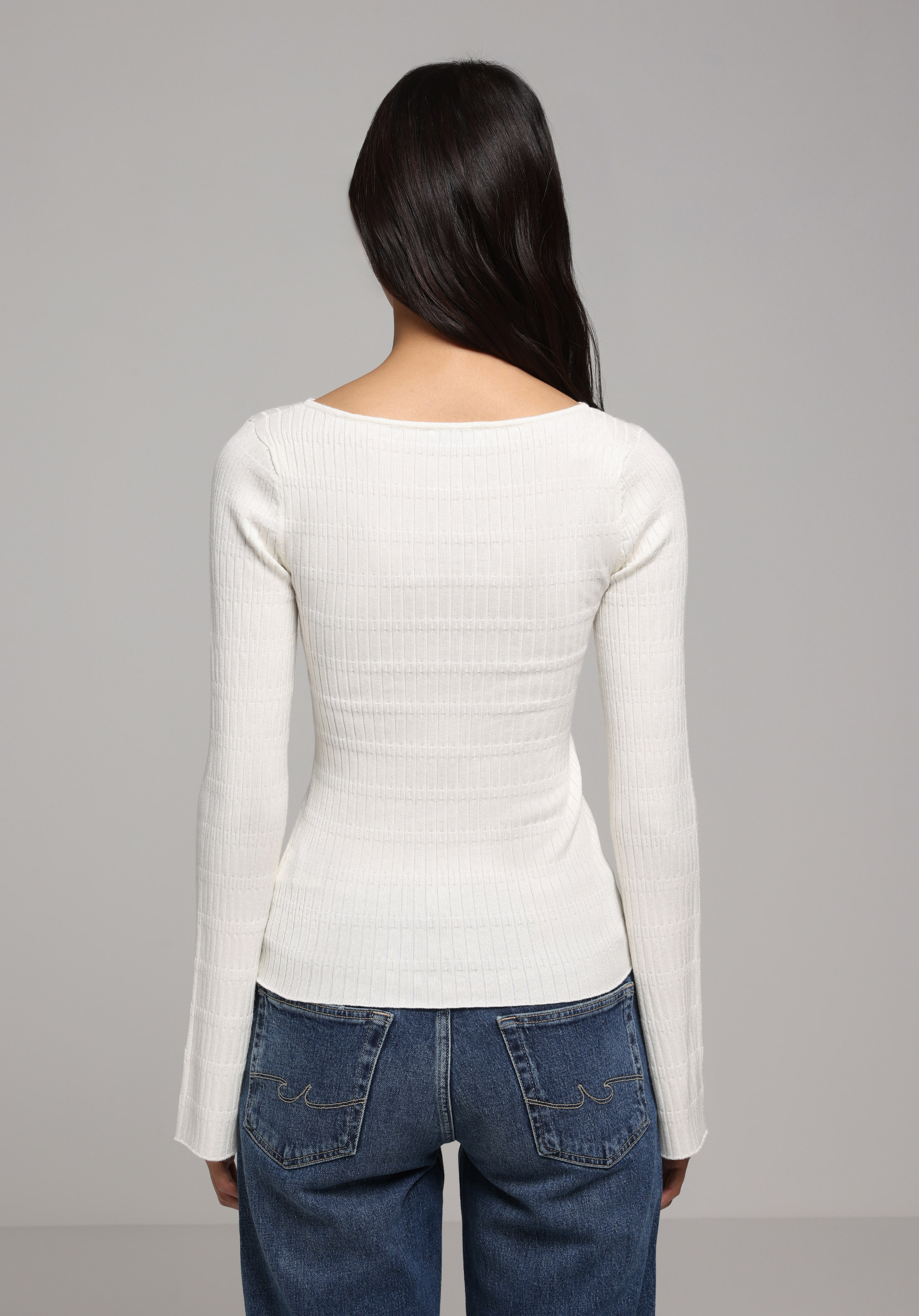 Показати інформацію про Светр Жіночий Білий  Cl1077158