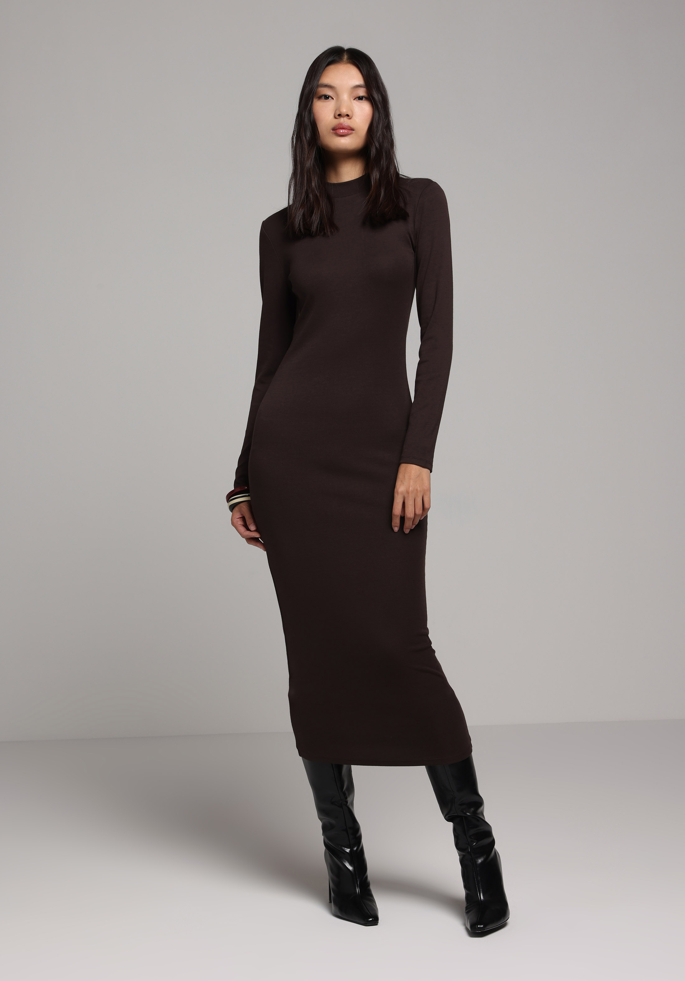 Показати інформацію про Сукня Жіноча Коричнева  Cl1077704