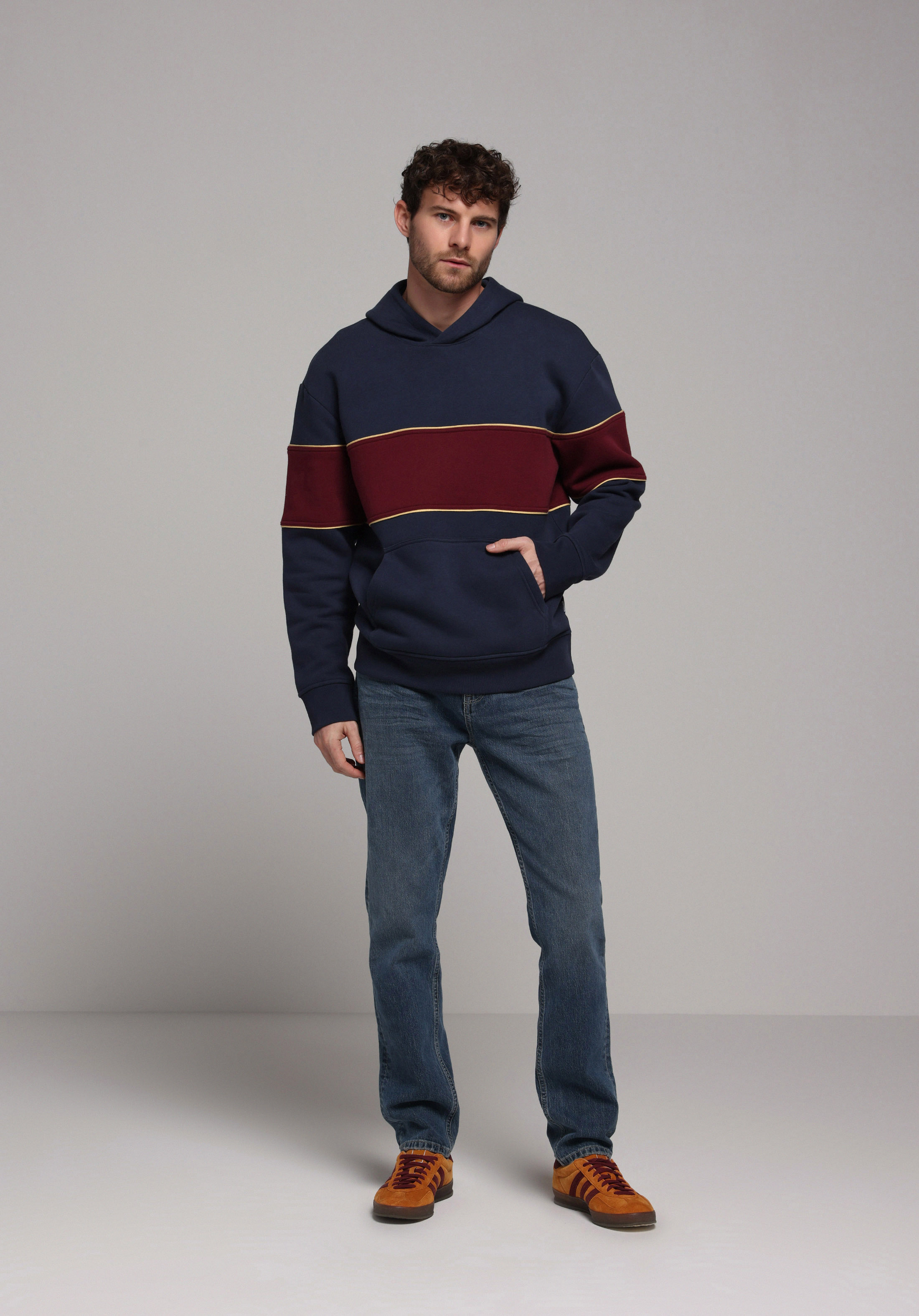 Показати інформацію про Толстовка Чоловіча Синя  Cl1077572