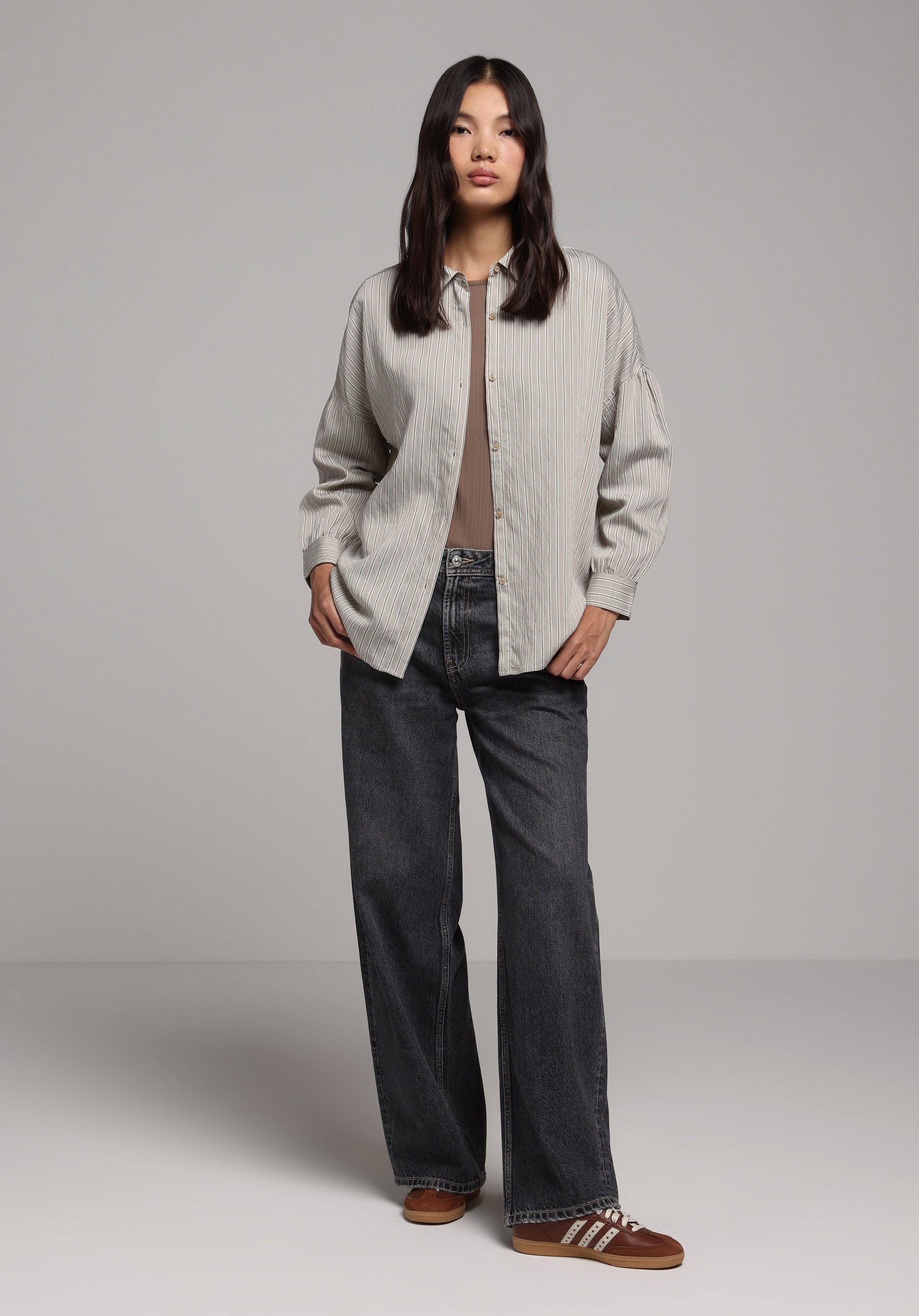 Показати інформацію про Сорочка З Довгим Рукавом Жіноча Бежева  Cl1077757