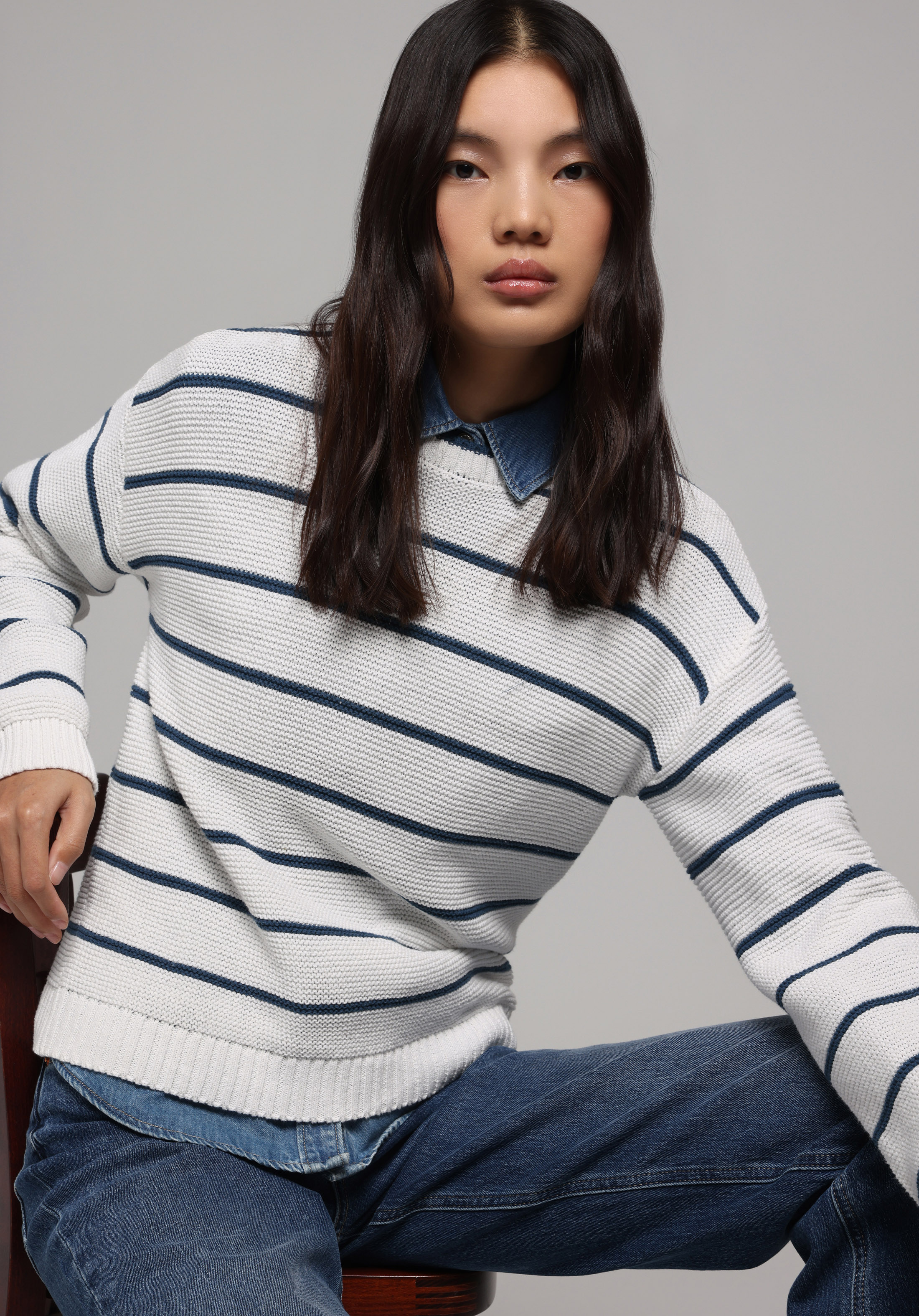 Показати інформацію про Светр Жіночий Бежевий  Cl1077976