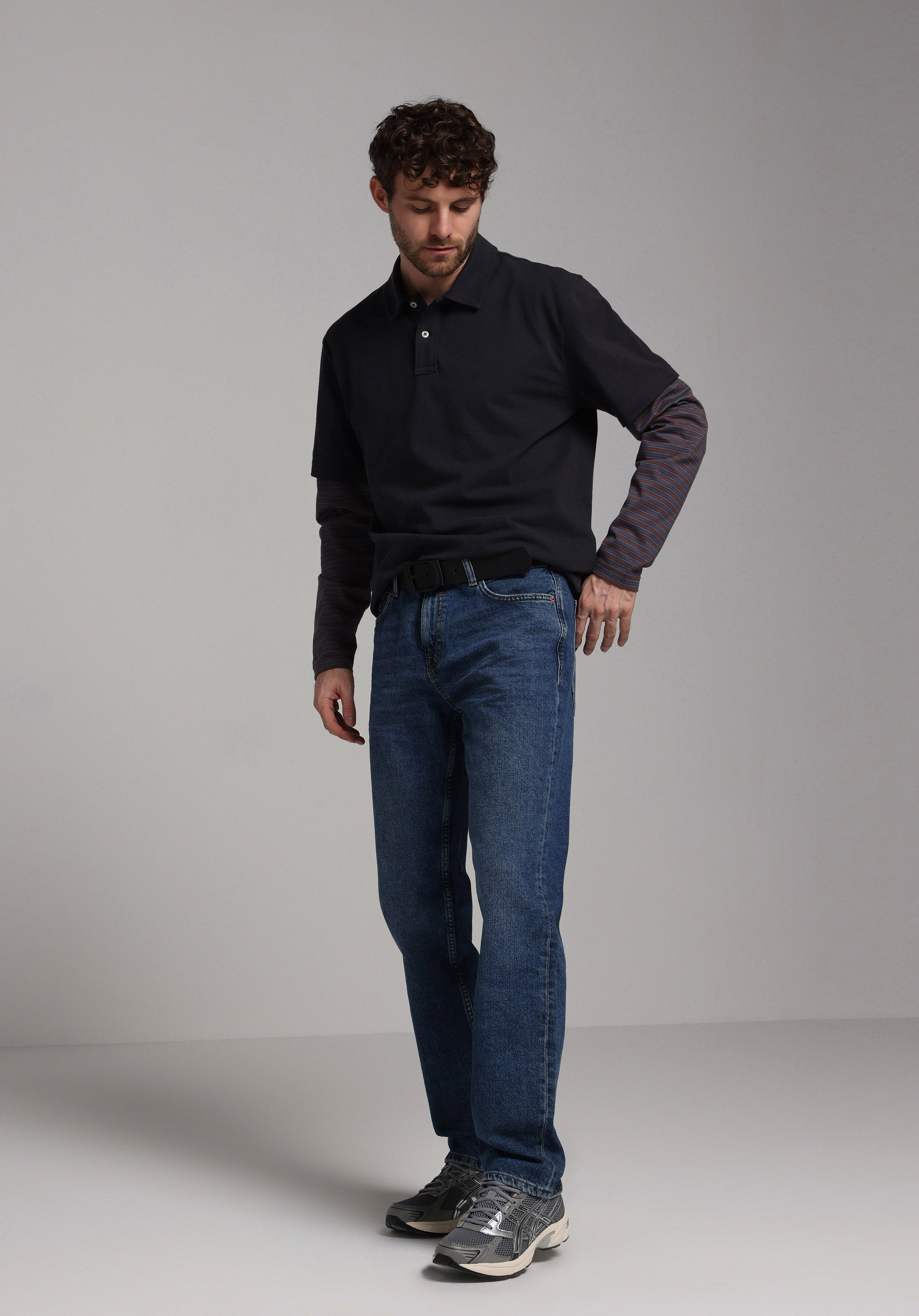 Показати інформацію про 045 David Джинси Чоловічі Блакитні Класичного Крою Cl1078164