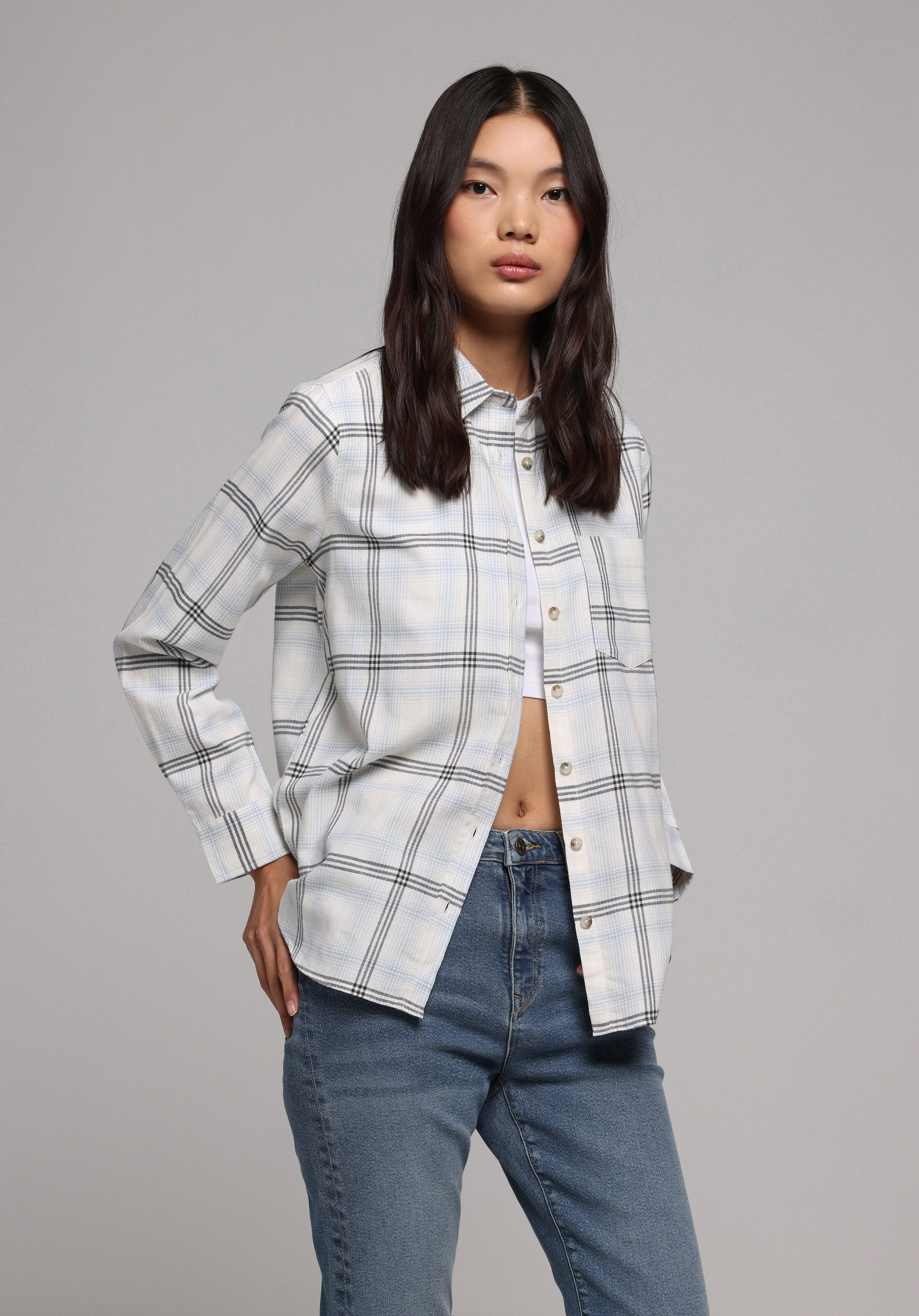 Показати інформацію про Сорочка З Довгим Рукавом Жіноча Біла  Cl1078004