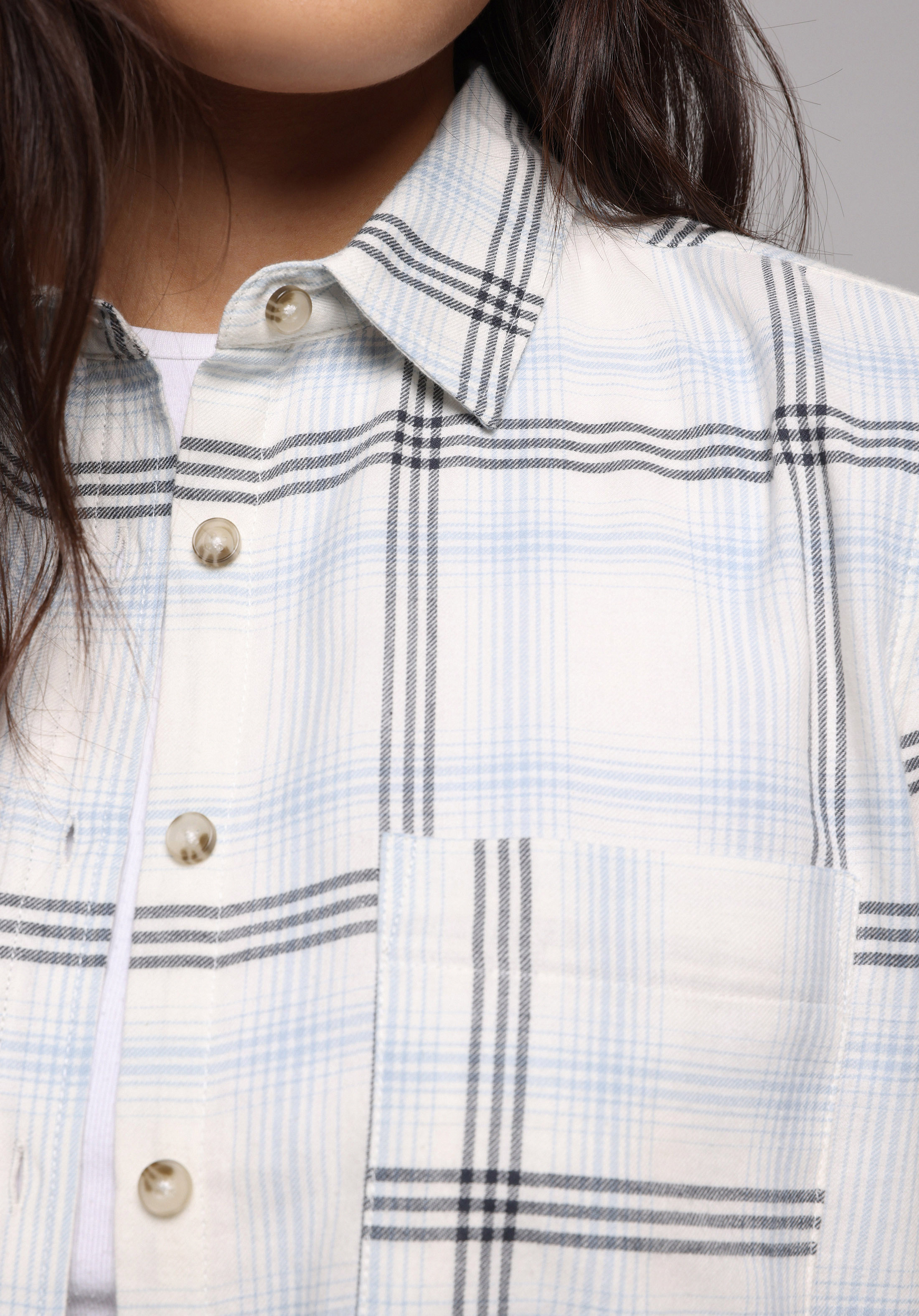 Показати інформацію про Сорочка З Довгим Рукавом Жіноча Біла  Cl1078004