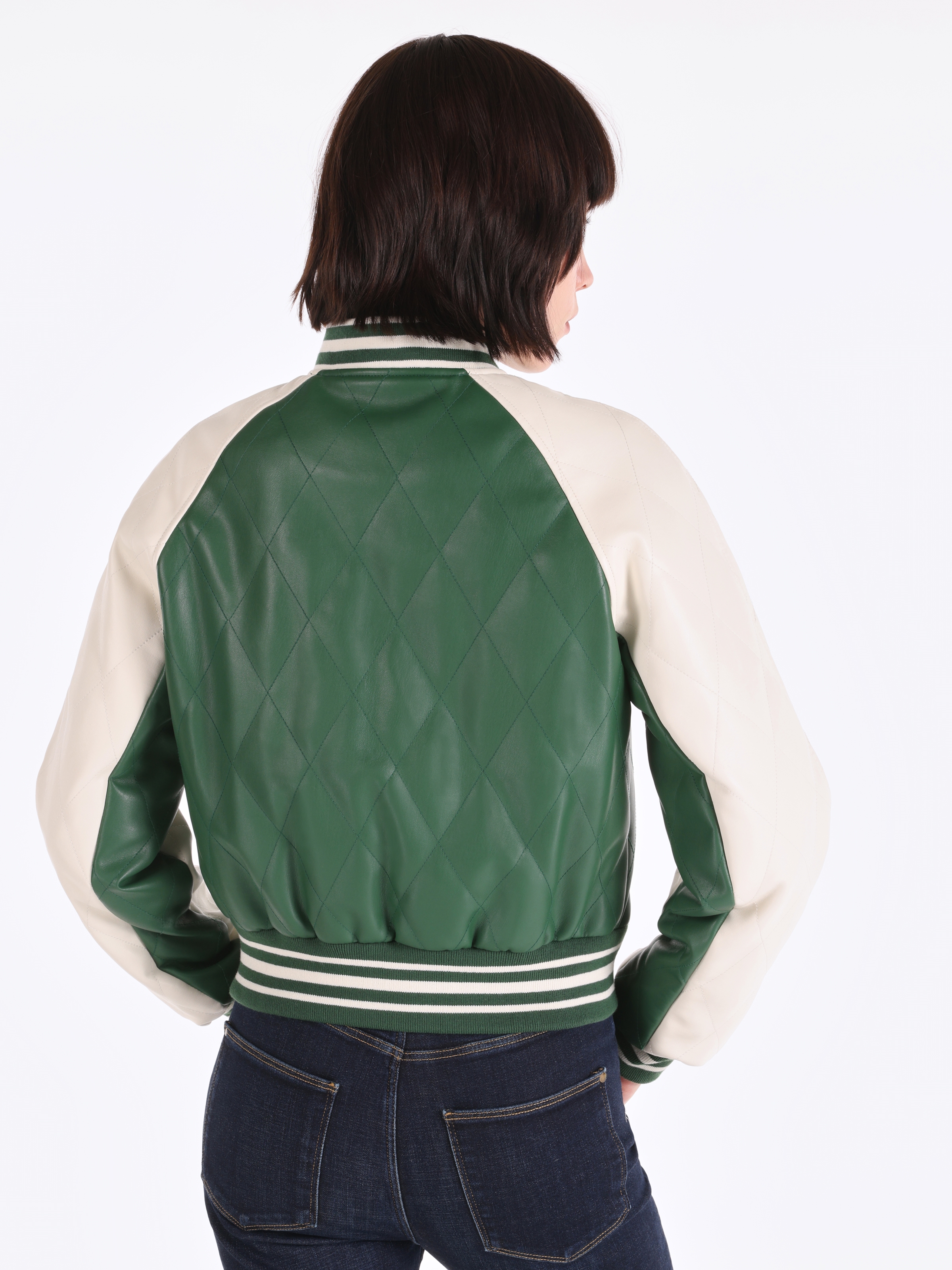 Показати інформацію про  Куртка з еко-шкіри Жіноча Зелена  