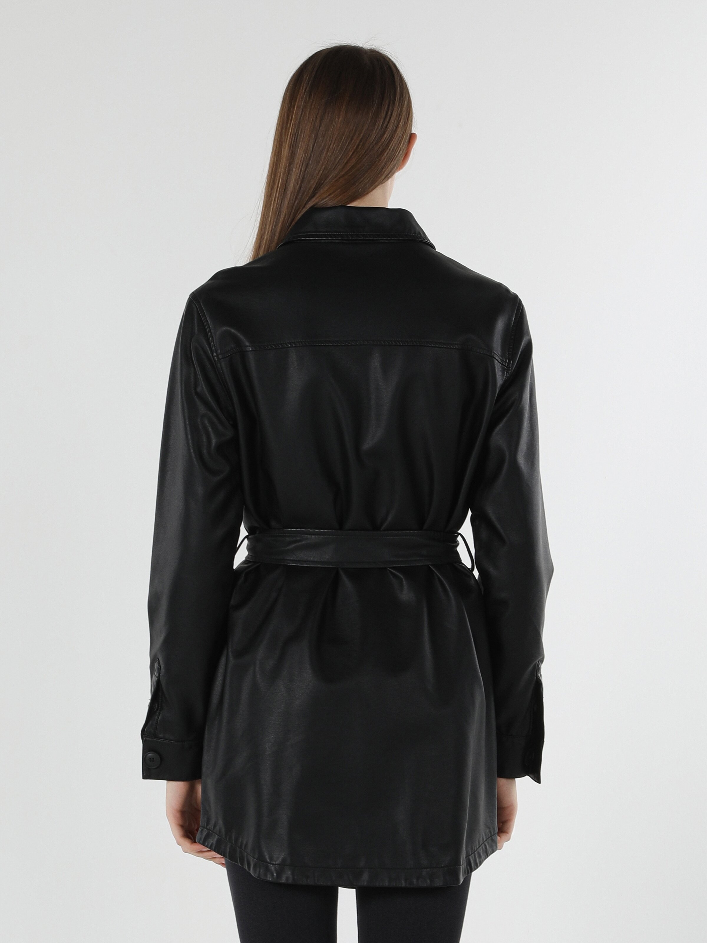 Показати інформацію про Куртка З Еко-Шкіри Жіноча Чорна Cl1055736