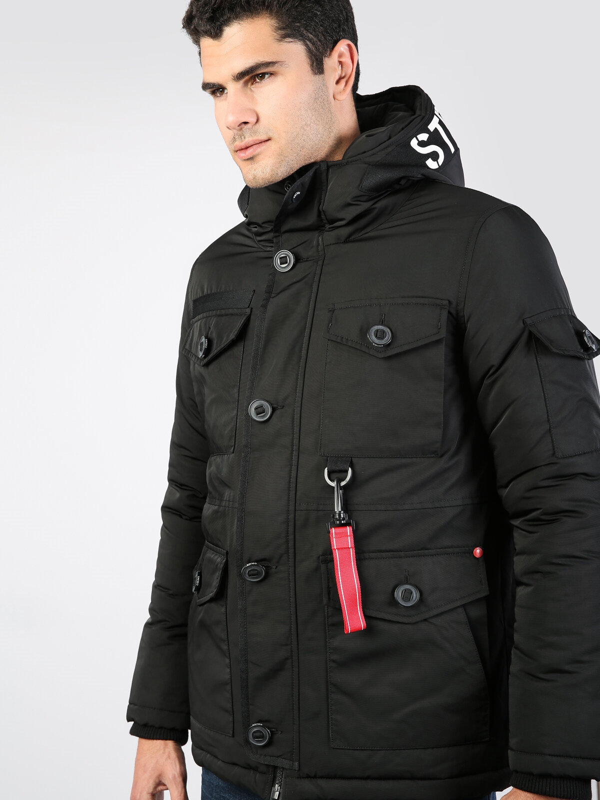 Показати інформацію про Куртка Чоловіча Чорна Класичного Крою Cl1036059