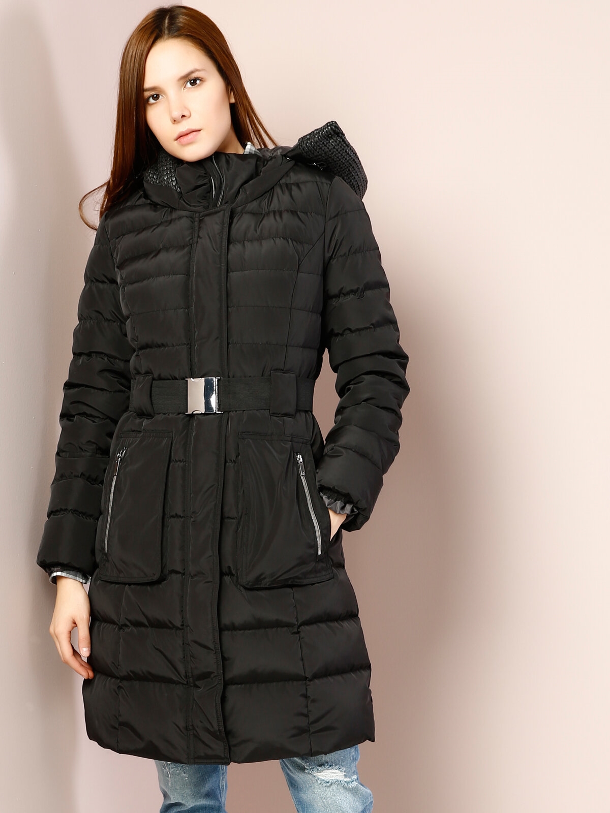Показати інформацію про Пальто Жіноче Чорне Класичного Крою Cl1030055