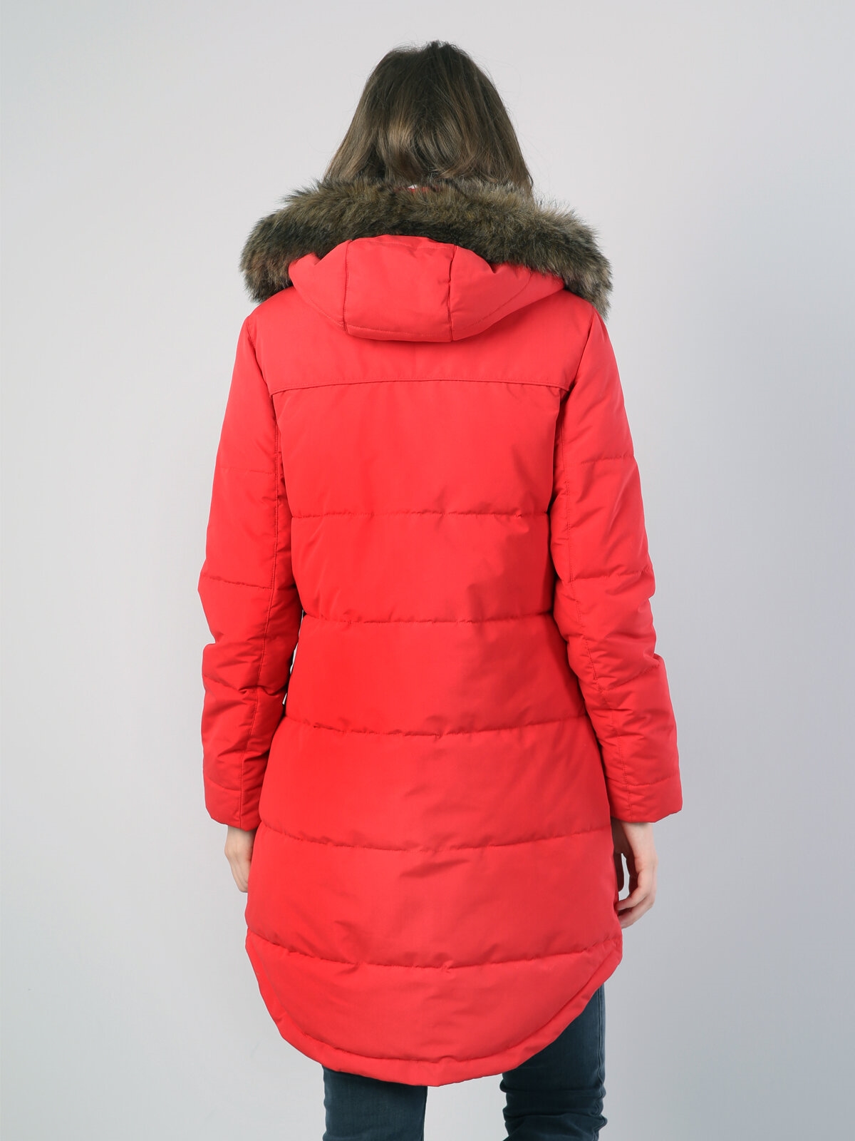 Показати інформацію про Пальто Жіноче Червоне Класичного Крою Cl1035973
