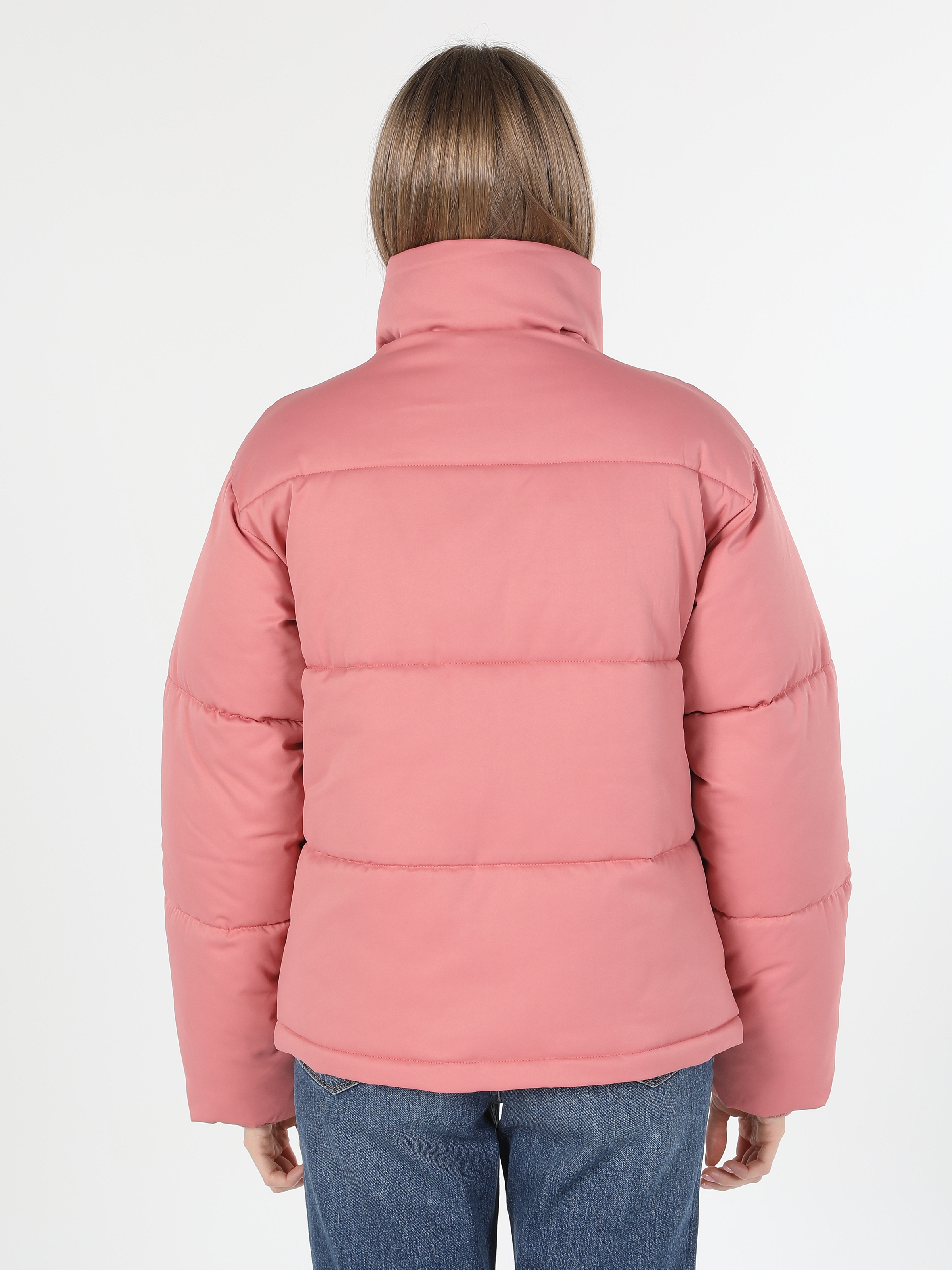 Показати інформацію про Куртка Жіноча Рожева Cl1060944
