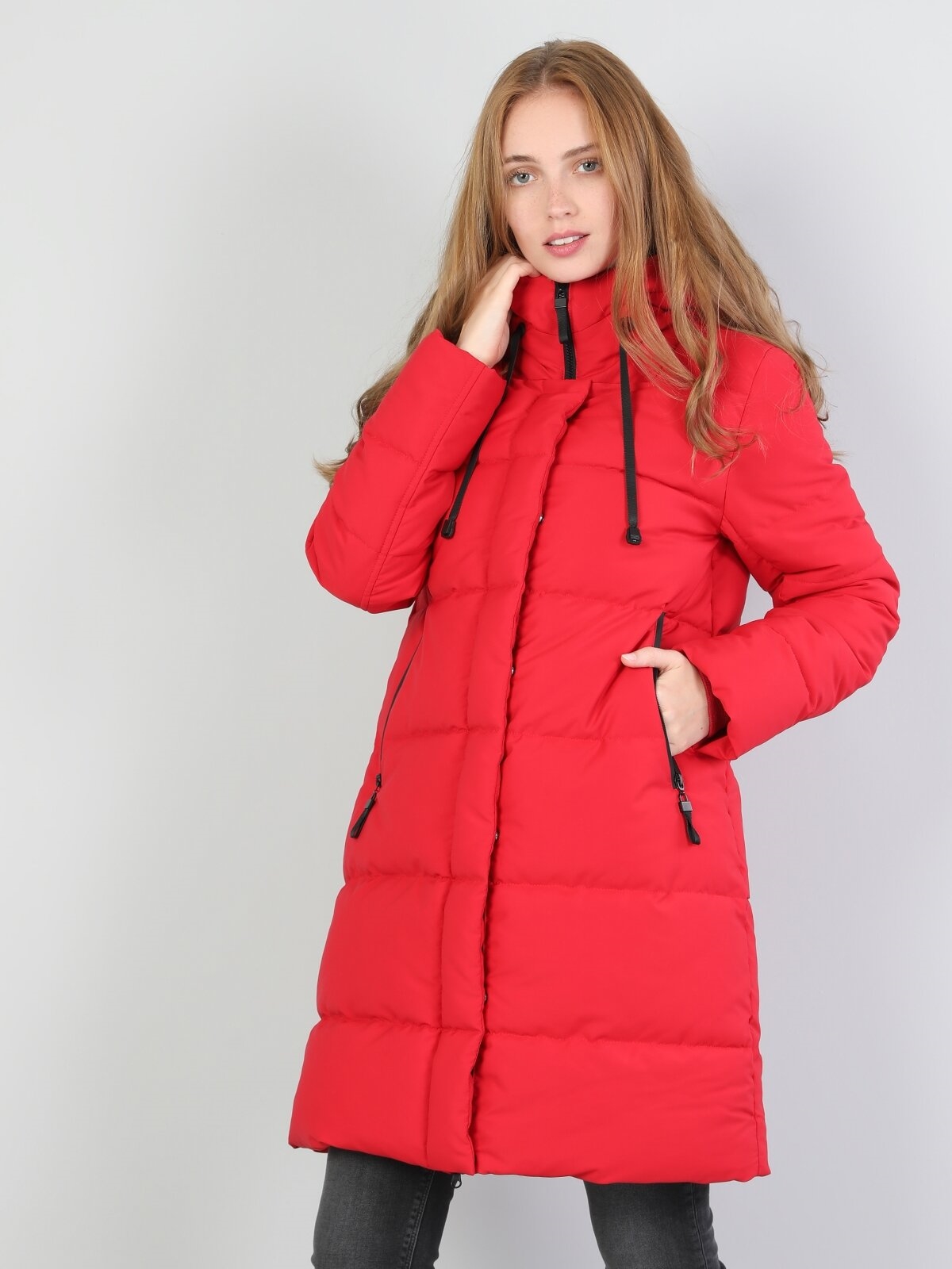 Показати інформацію про Пальто Жіноче Червоне Класичного Крою Cl1044604