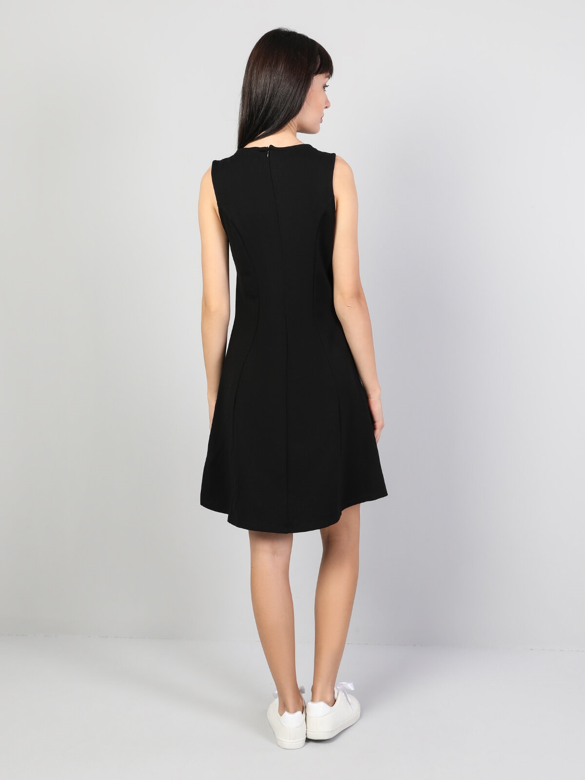 Показати інформацію про Сукня Жіноча Чорна Класичного Крою Cl1045078