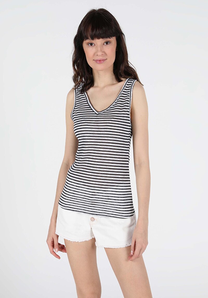 Показати інформацію про Майка Жіноча Чорна  Cl1049108