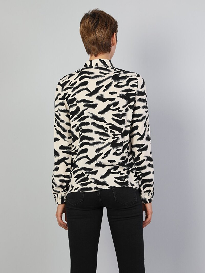 Показати інформацію про Сорочка З Довгим Рукавом Жіноча Біла Класичного Крою Cl1047606