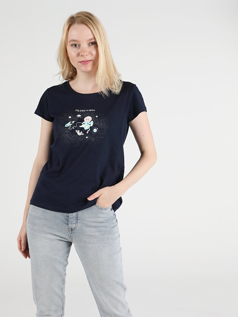 Показати інформацію про Футболка Жіноча Синя Класичного Крою Cl1051353