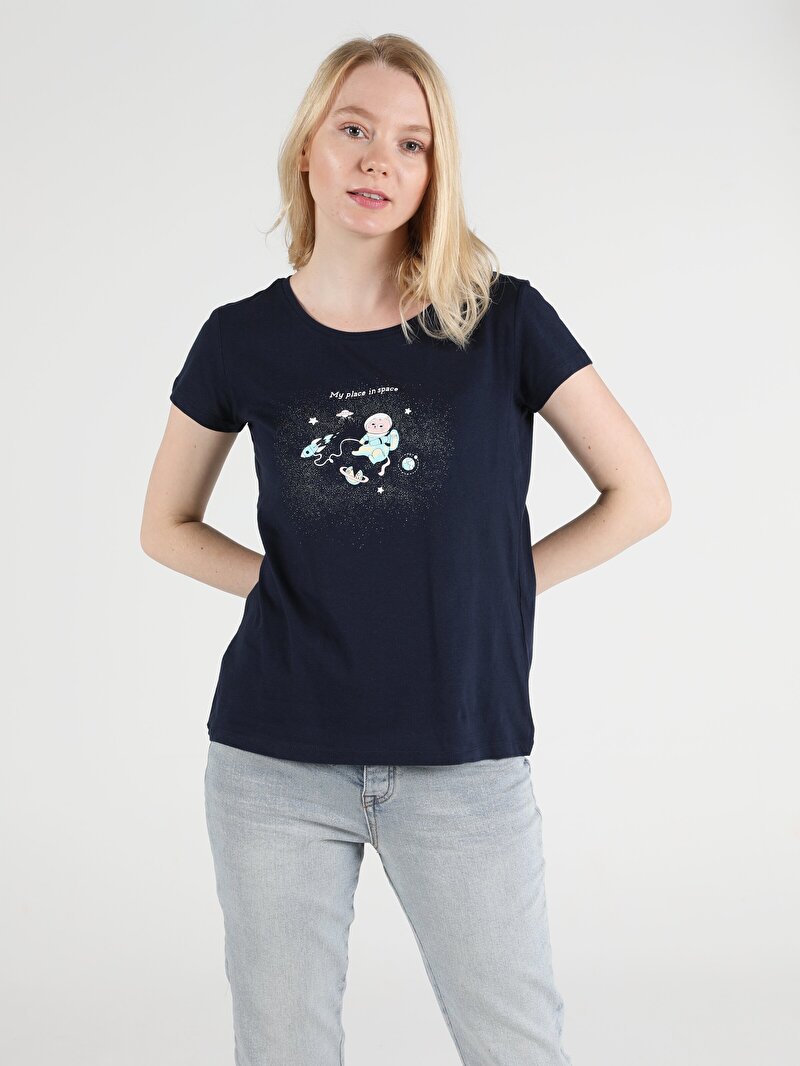 Показати інформацію про Футболка Жіноча Синя Класичного Крою Cl1051353