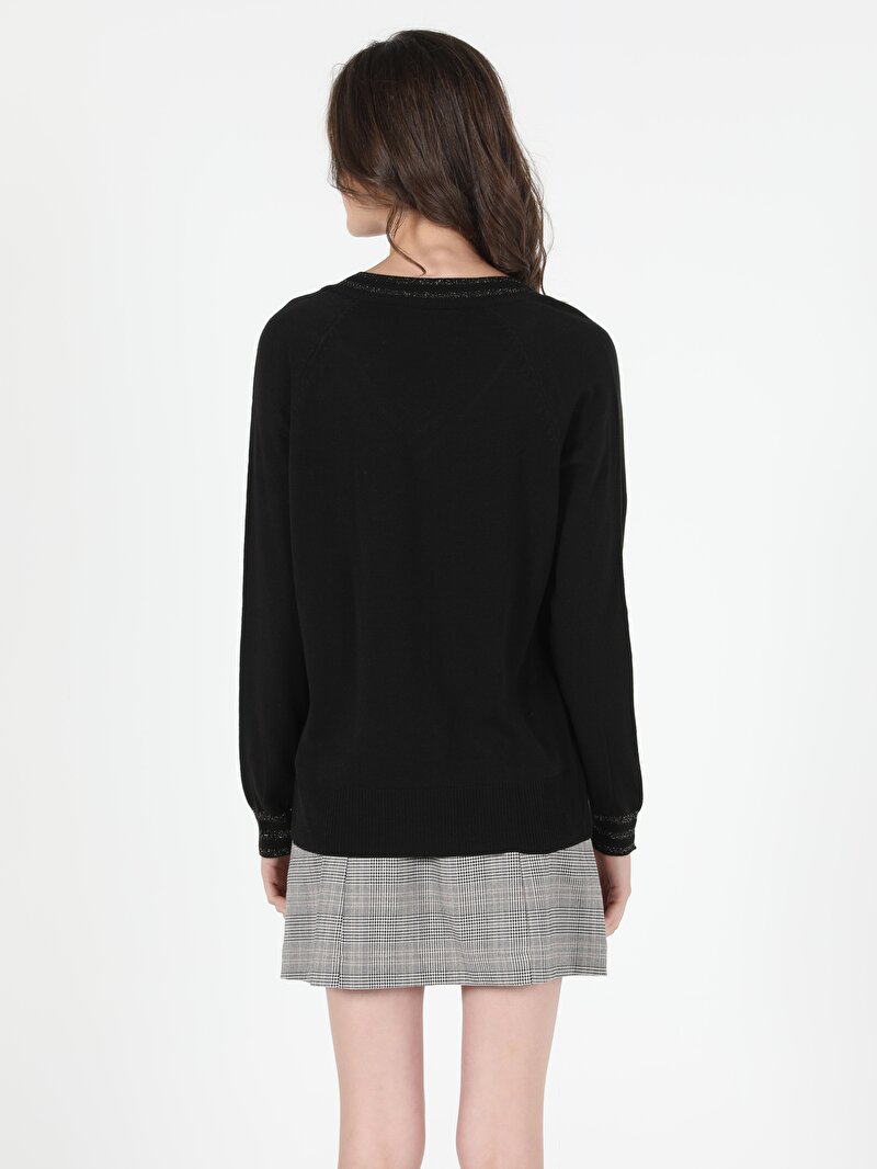 Показати інформацію про Светр Жіночий Чорний  Cl1050551