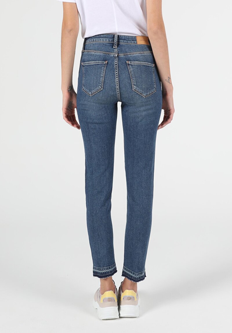 Зображення 703 Carla Джинси Жіночі Вузького Крою Cl1051957