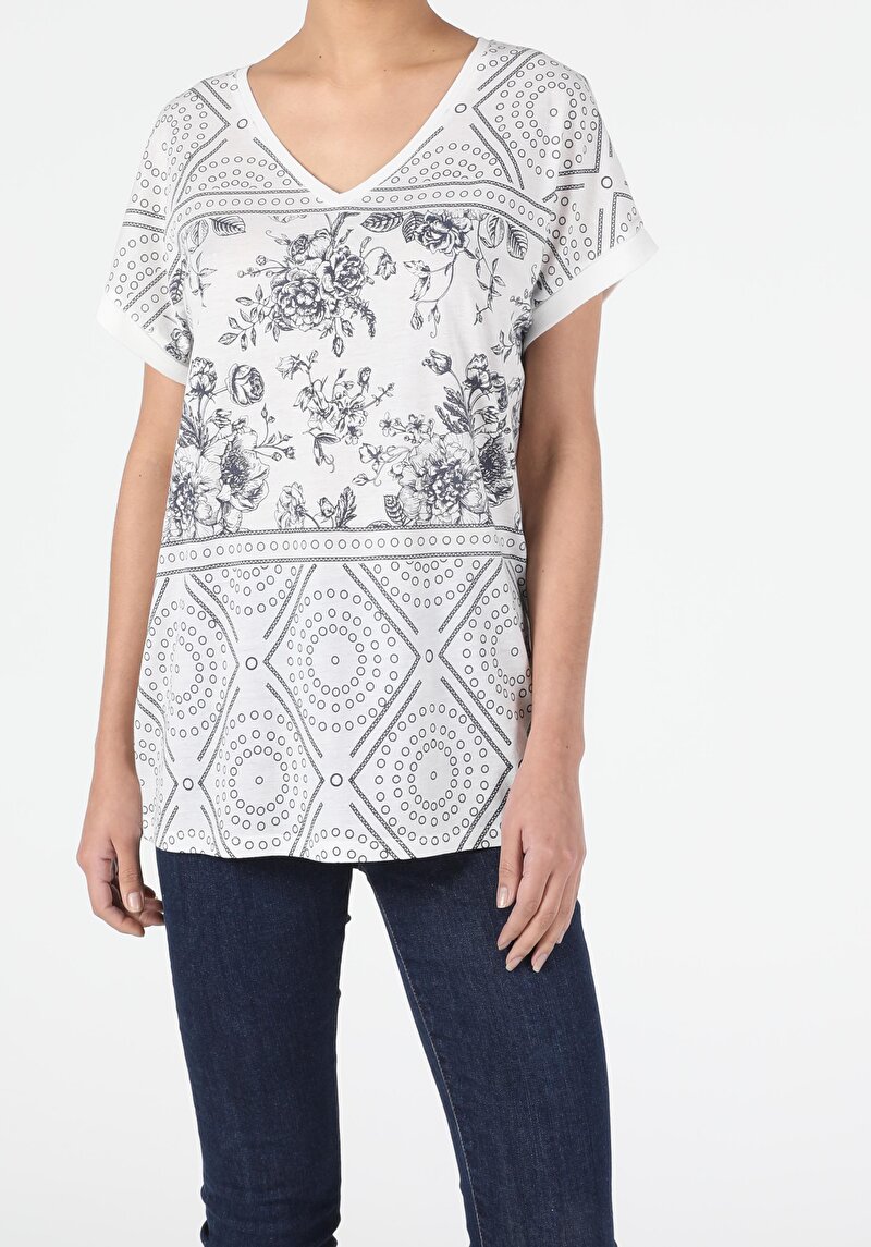 Показати інформацію про Футболка З Коротким Рукавом Жіноча Біла  Cl1053533