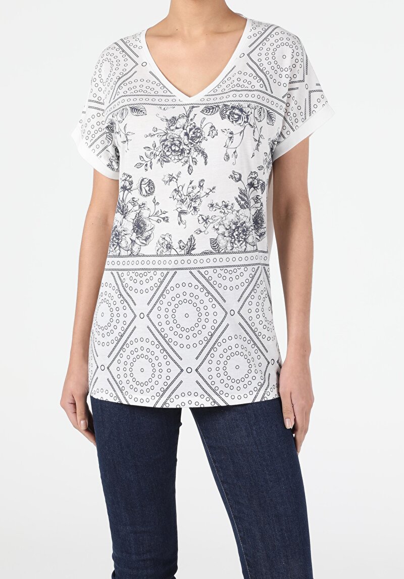 Показати інформацію про Футболка З Коротким Рукавом Жіноча Біла  Cl1053533