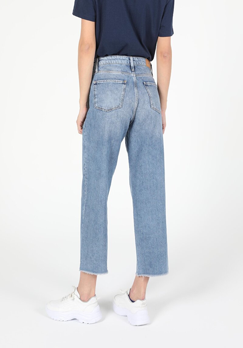 Показати інформацію про 970 Berry Джинси Жіночі Блакитні Класичного Крою Cl1054661