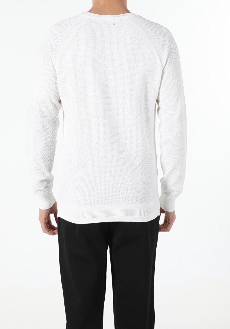 Показати інформацію про Светр Чоловічий Білий  Cl1052593