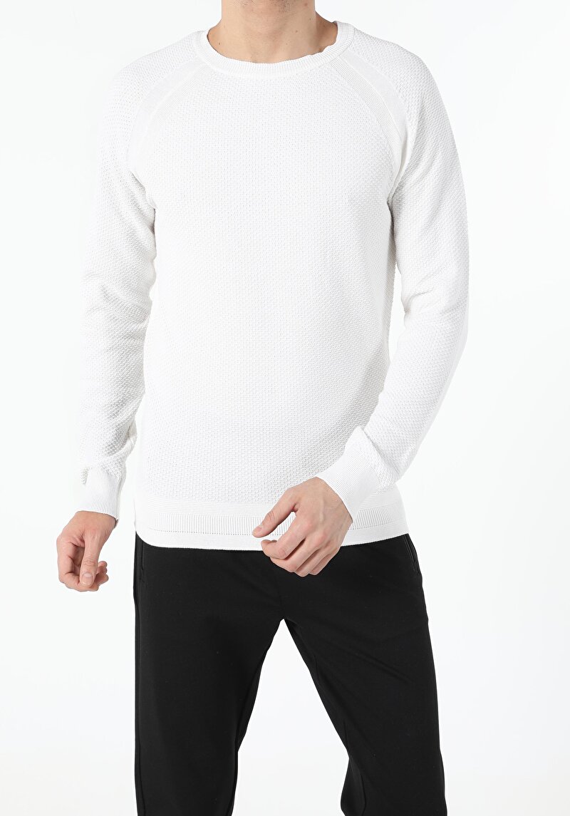 Показати інформацію про Светр Чоловічий Білий  Cl1052593