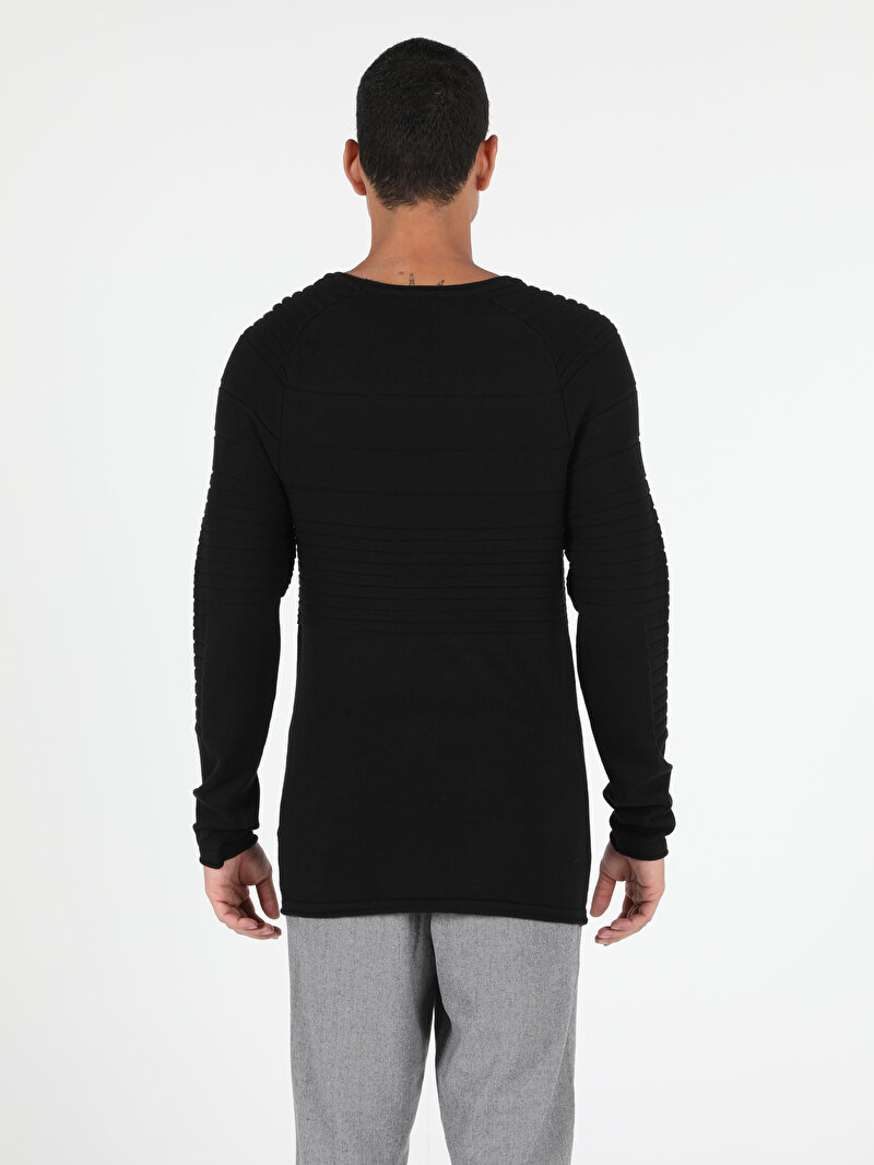 Показати інформацію про Светр Чоловічий Чорний  Cl1050729