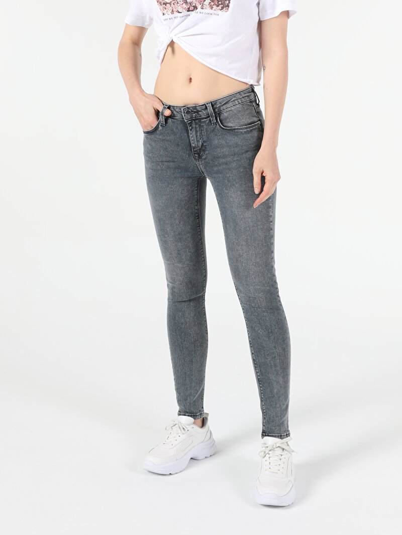 Показати інформацію про 759 Lara Джинси Жіночі Блакитні Супер Вузького Крою Cl1054582