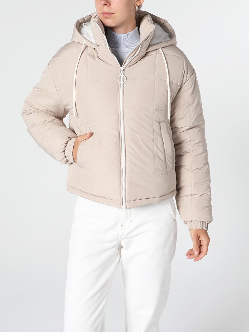 Показати інформацію про Куртка Жіноча Бежева  Cl1055722