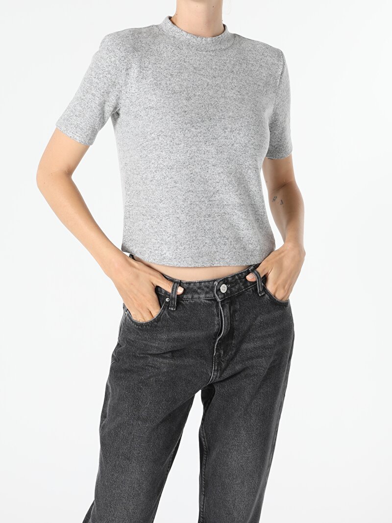 Показати інформацію про Футболка З Коротким Рукавом Жіноча Сіра  Cl1055767