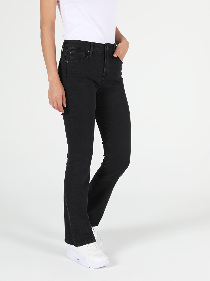 Показати інформацію про 791 Monıca Джинси Жіночі Чорні Класичного Крою Cl1052004