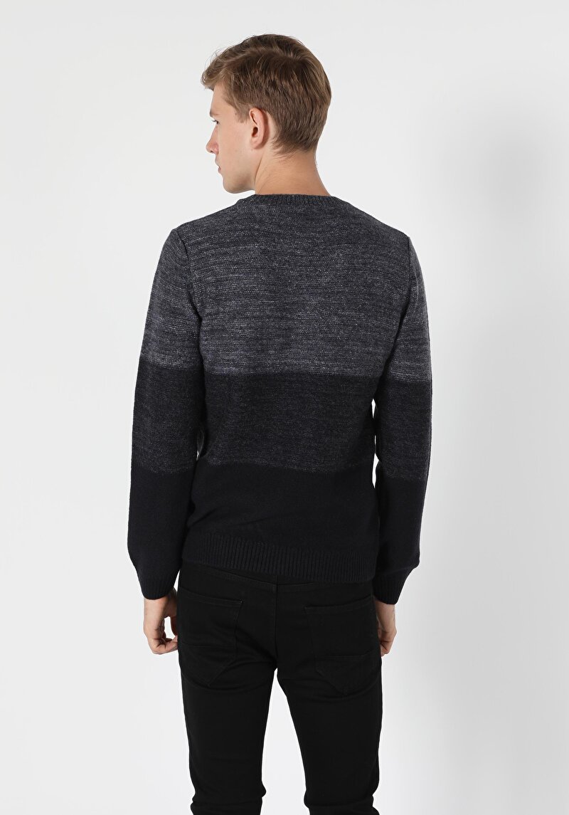 Показати інформацію про Светр Чоловічий Синій  Cl1056016