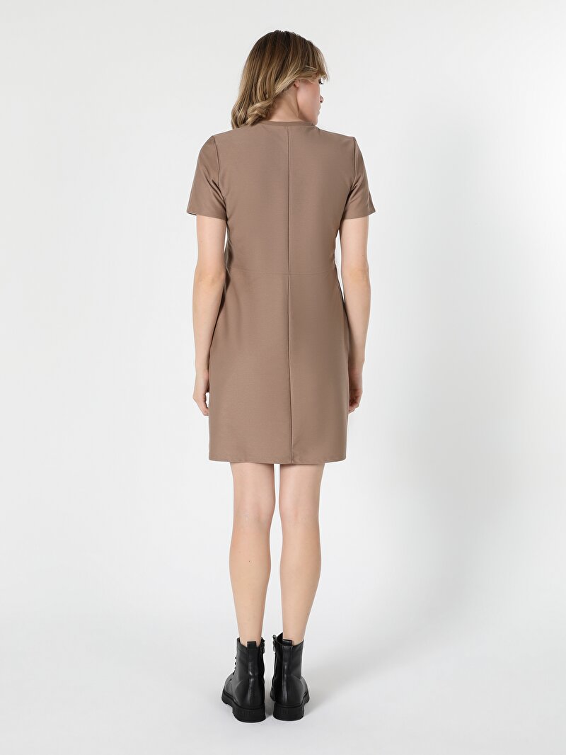 Показати інформацію про Сукня Жіноча Бежева  Cl1055250