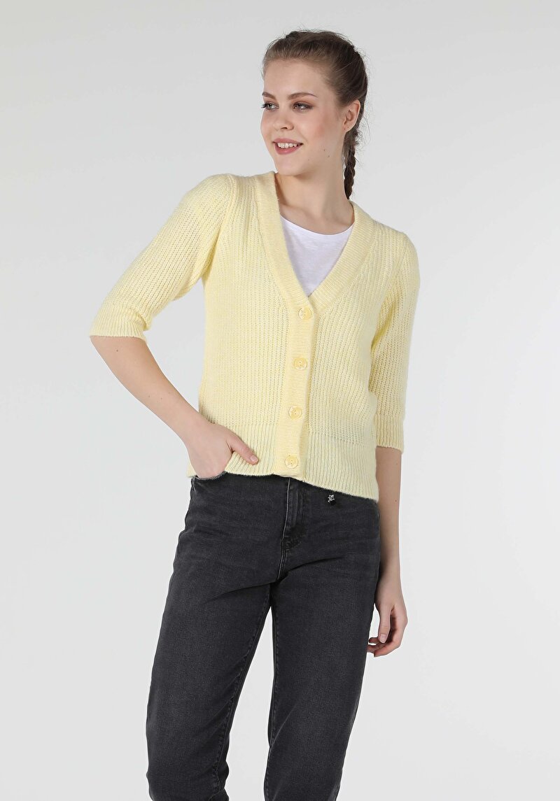 Показати інформацію про Кардиган Жіночий Жовтий  Cl1057386