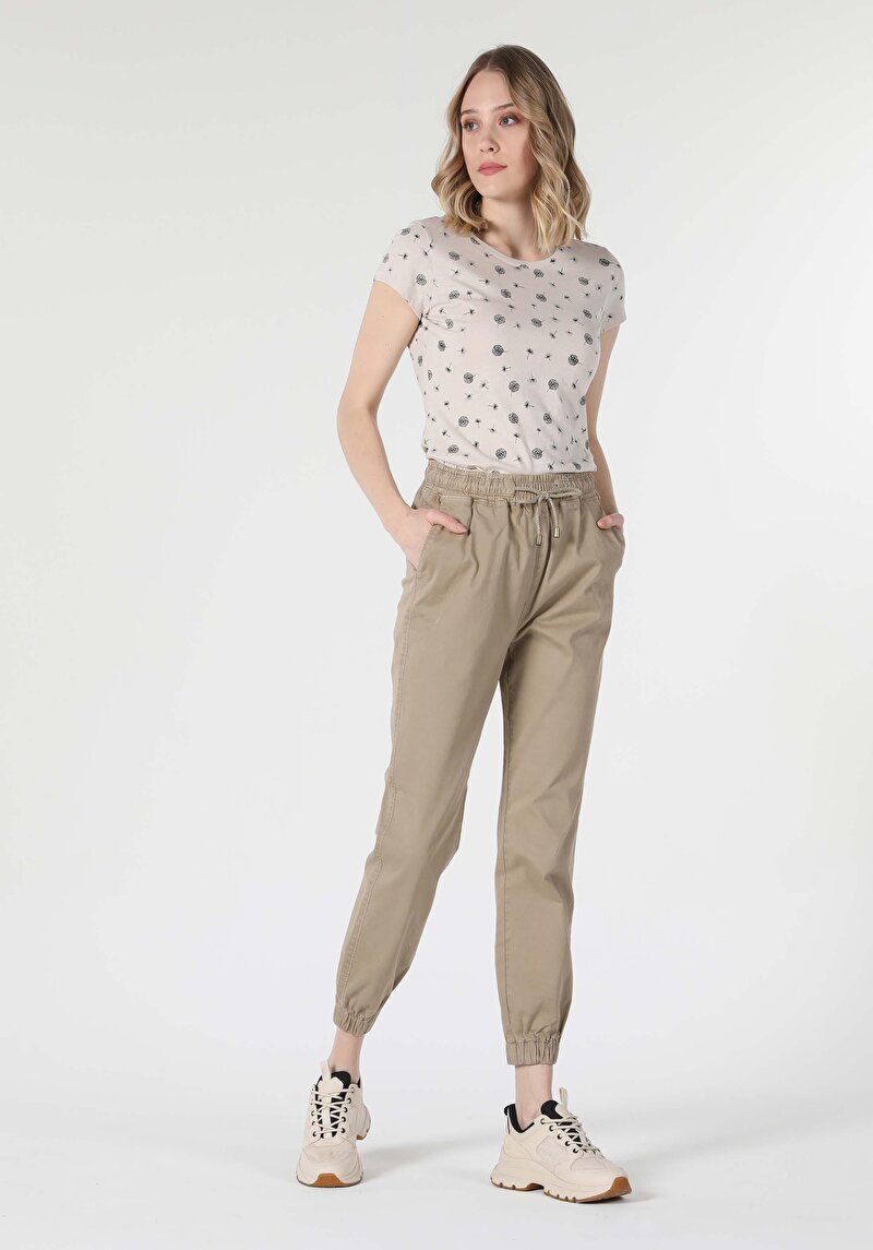 Показати інформацію про Футболка З Коротким Рукавом Жіноча Бежева  Cl1058498