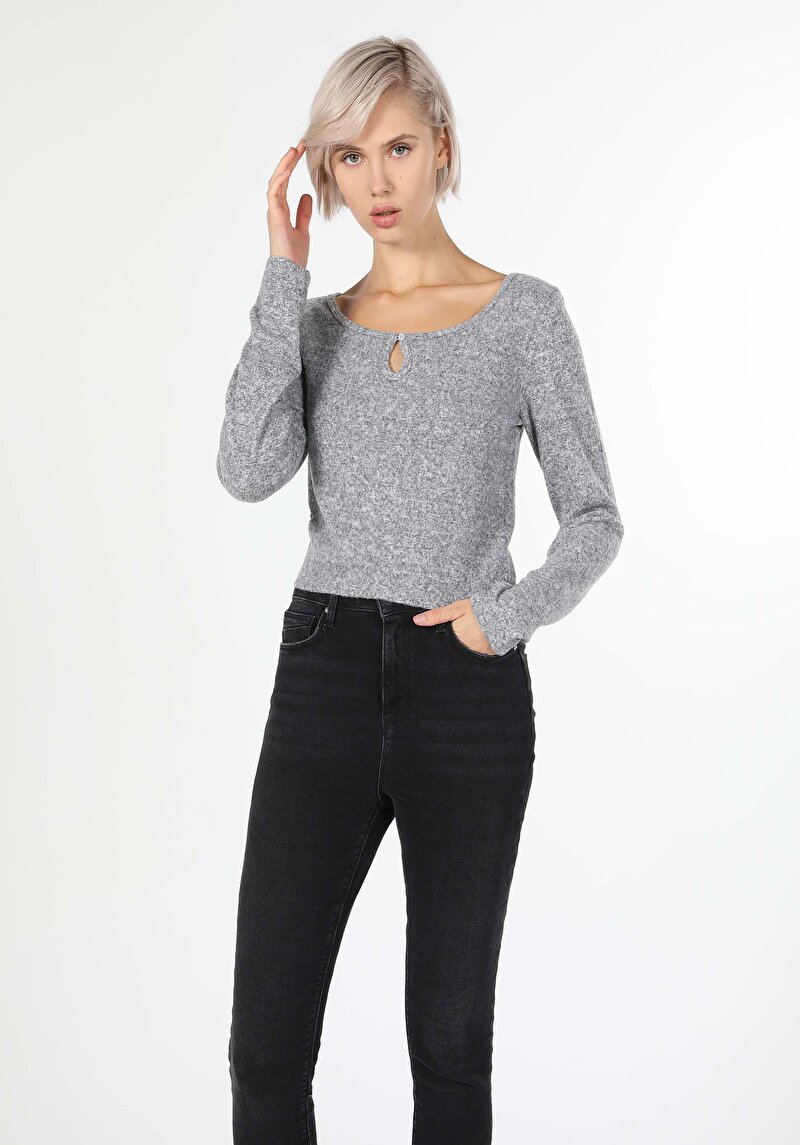 Показати інформацію про Футболка З Довгим Рукавом Жіноча Сіра  Cl1059797