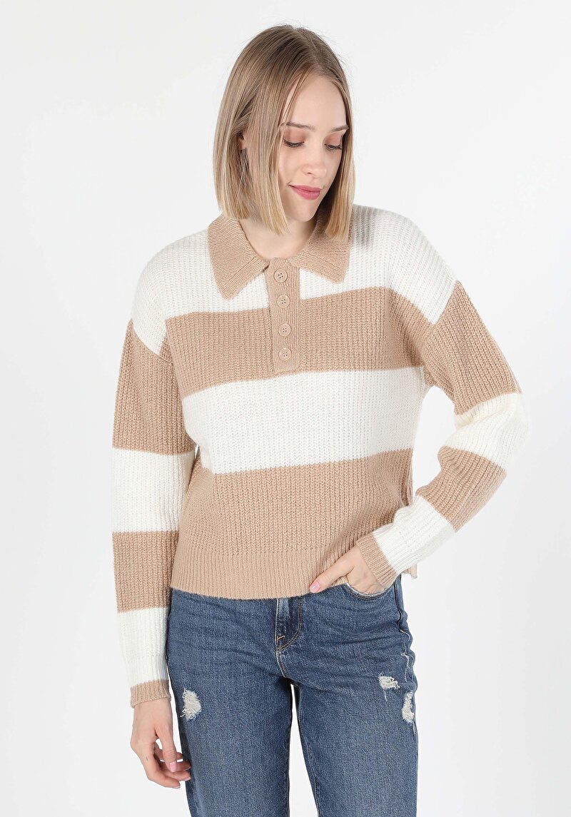Зображення Светр Жіночий Бежевий Cl1060693